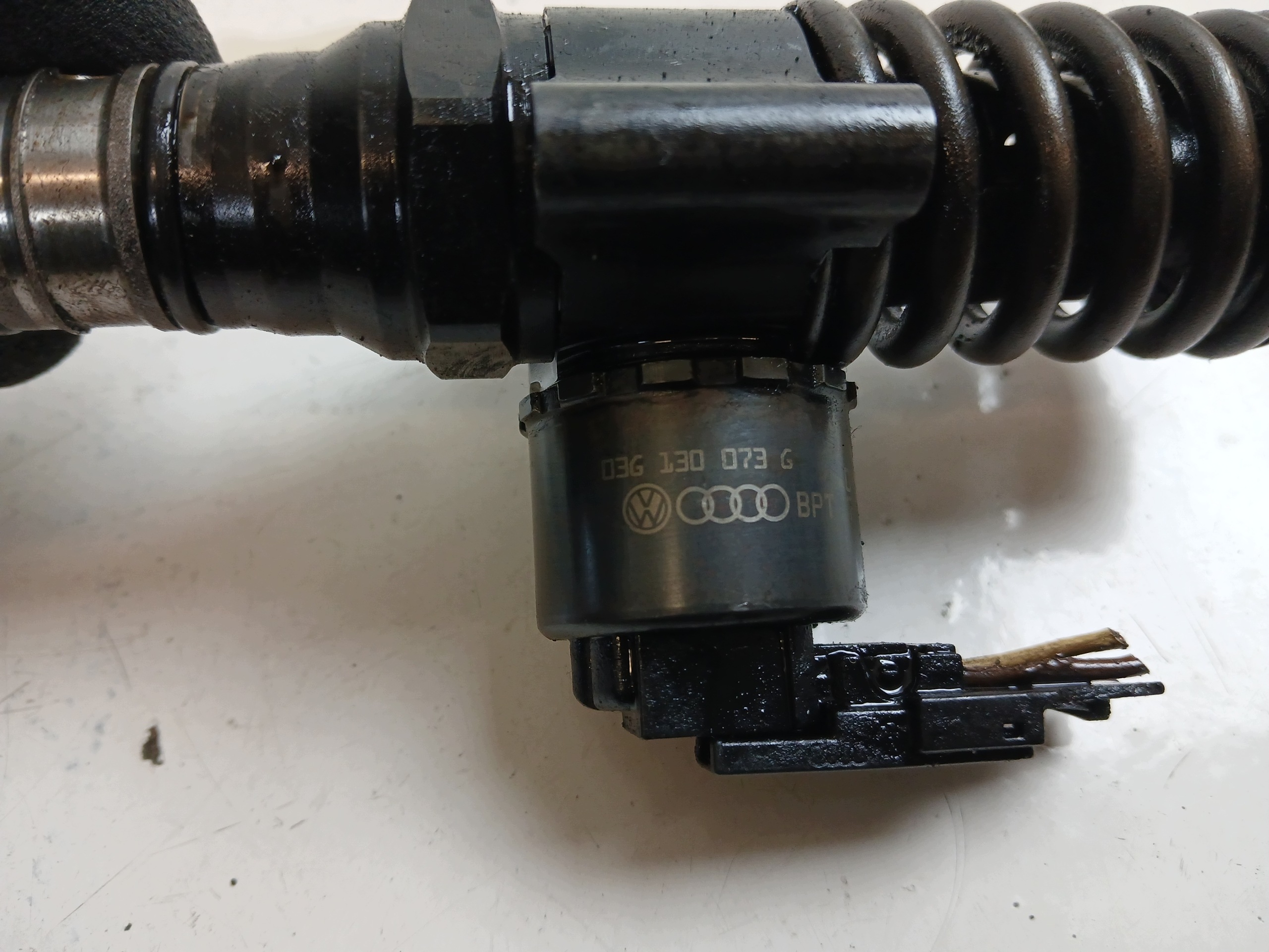 VW GOLF V PASSAT B6 2.0 TDI nozzle 036130073G