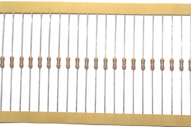 

47R 5% 0.25W Rezystor węglowy [100szt] #RD02