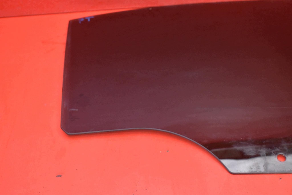 window side right rear part rear SKODA SUPERB 3 III 5D HB 15-20