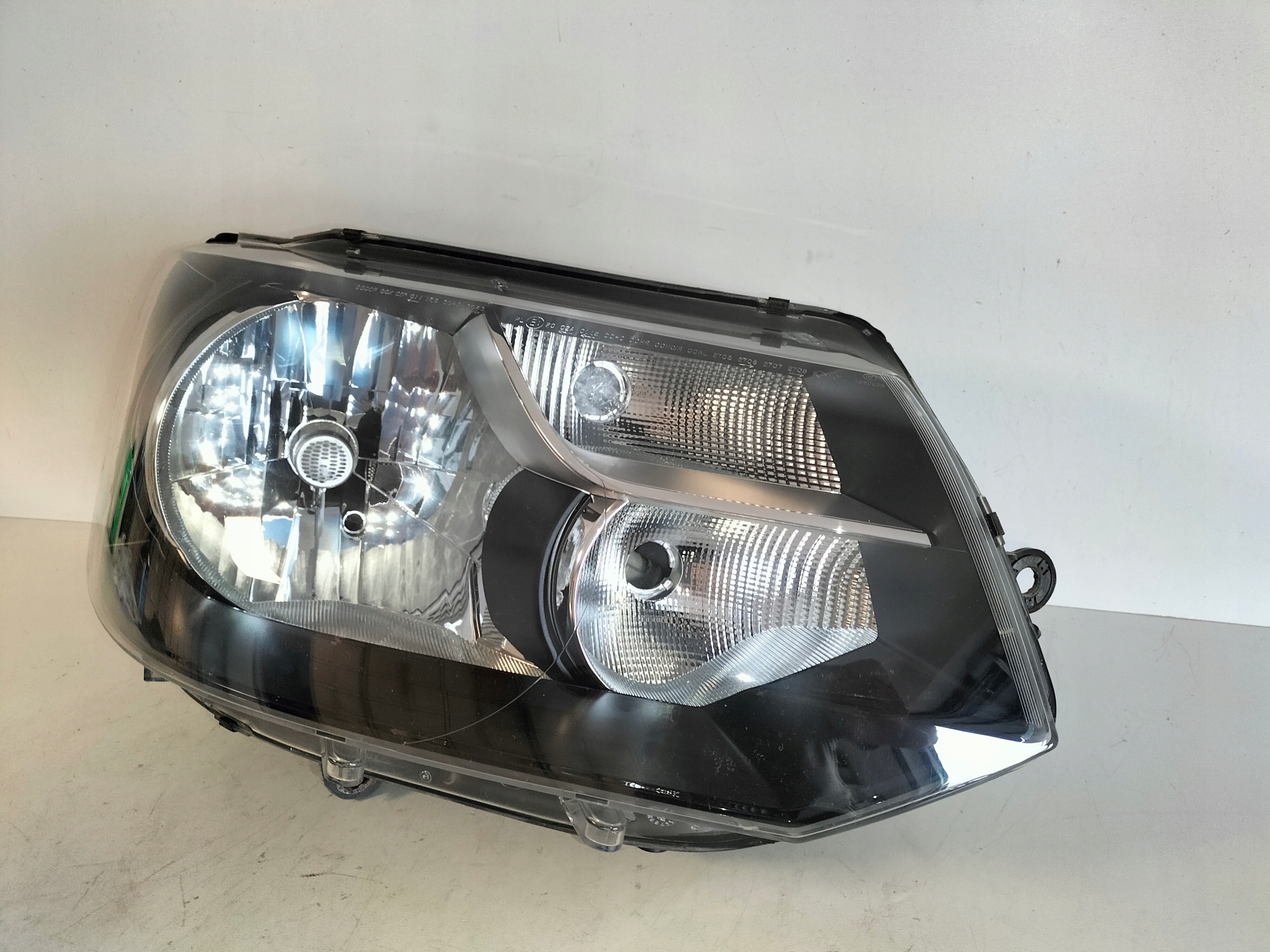 light front reflektor right VW TRANSPORTER T5 LIFT 09-15