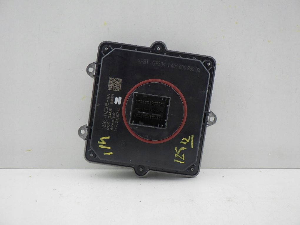 JAGUAR LAND ROVER control unit module LED L8B2-13E005-AA