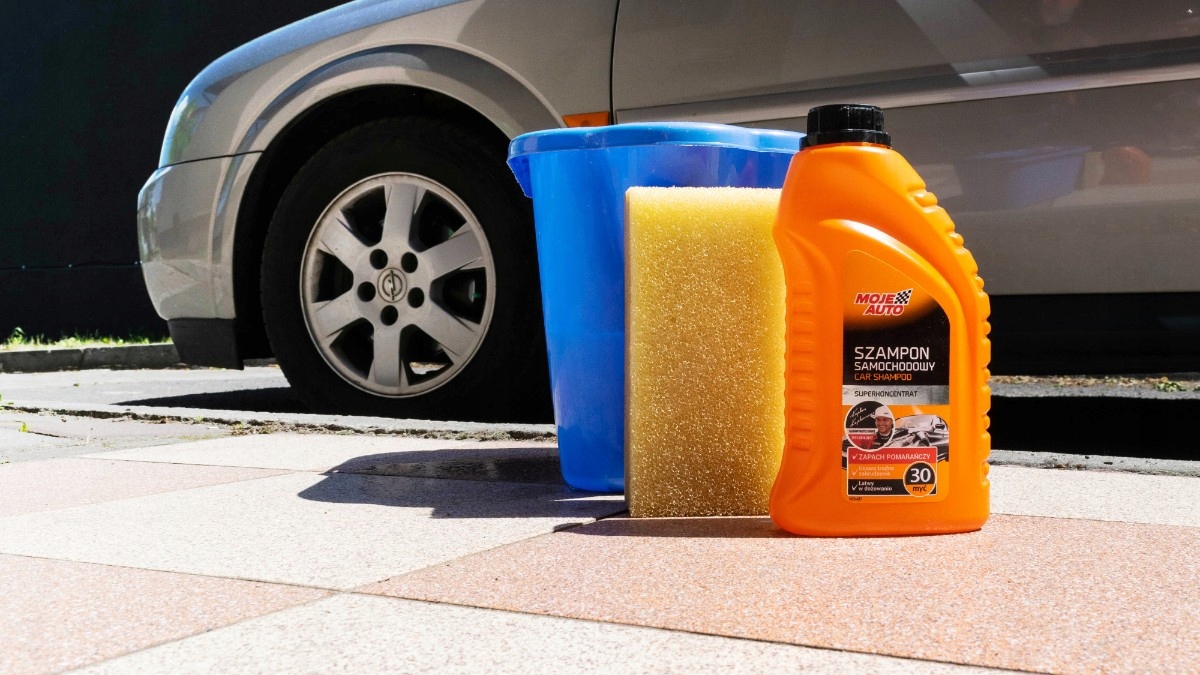 MOJE AUTO GLINKA DO LAKIERU SZYB FELG ŚREDNIA 160g Pojemność opakowania 160 g