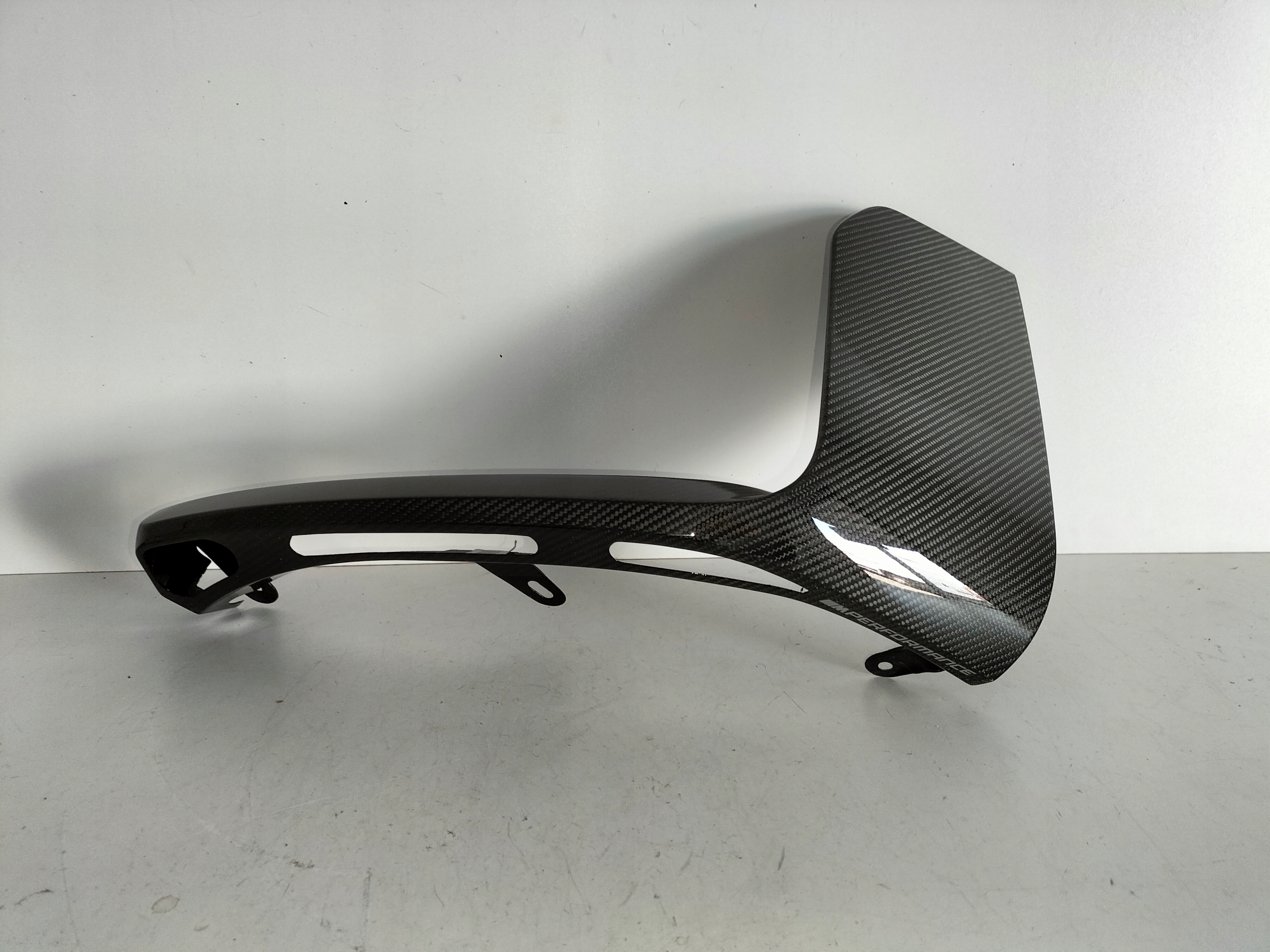 cap accessories of a bumper front left carbon BMW M2 G87 M PERFORMANCE