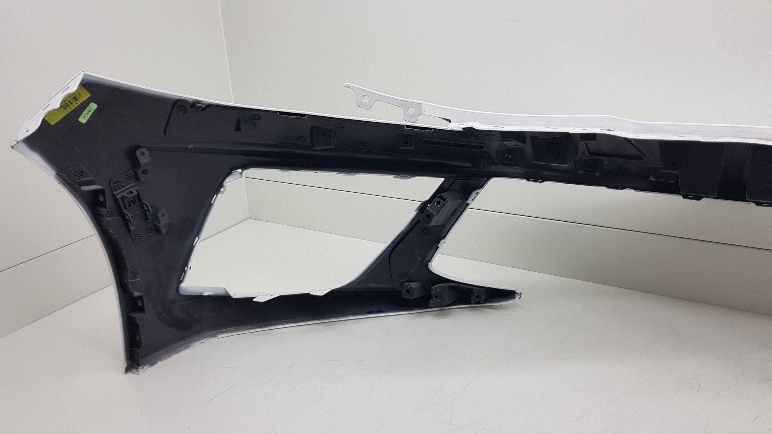 CHEVROLET CORVETTE C8 2020 - bumper front 152054409