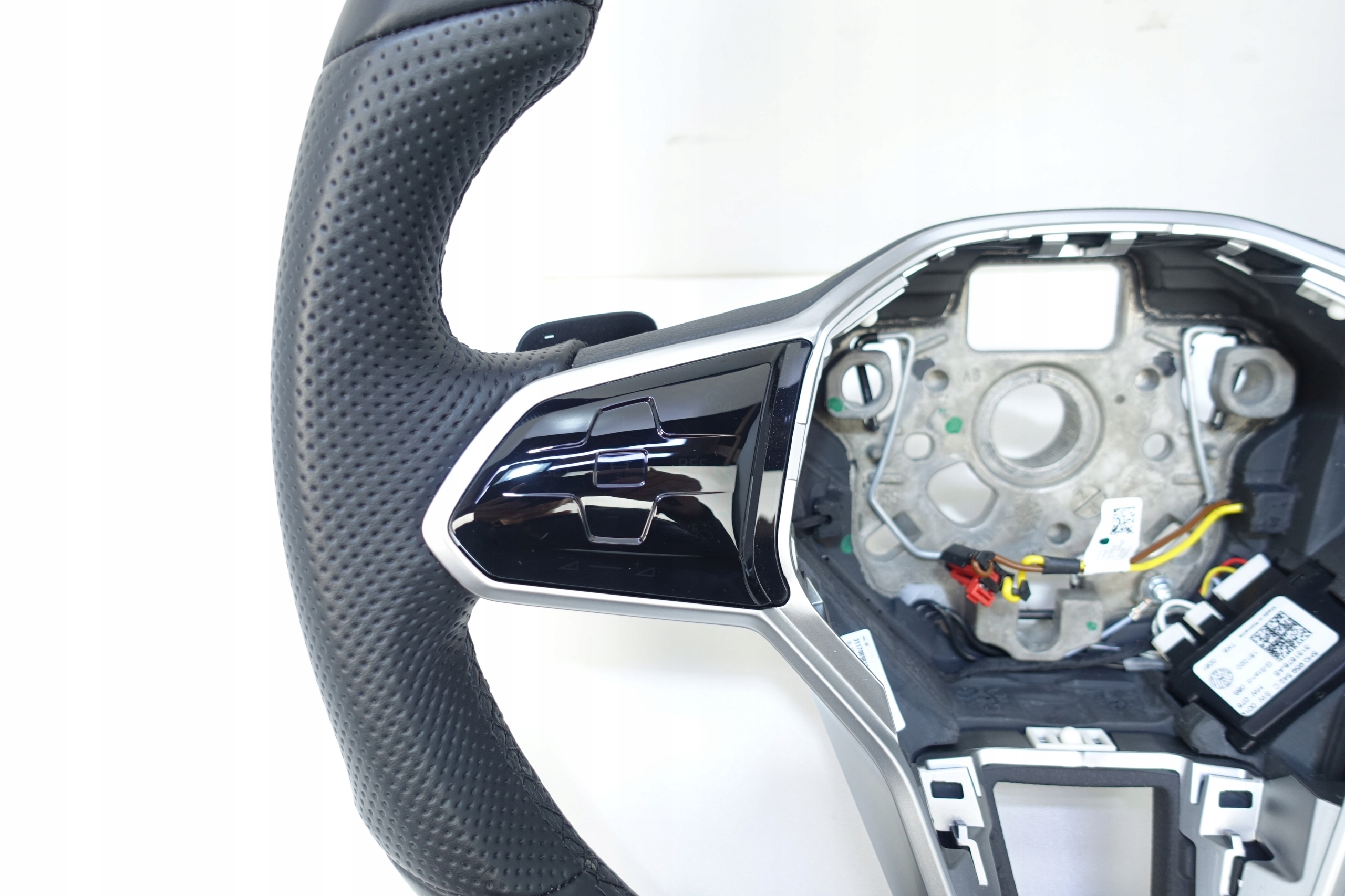 KIEROWNICA VW GOLF VIII ARTEON VIRTUAL 5H0419089FD Wersja Europejska