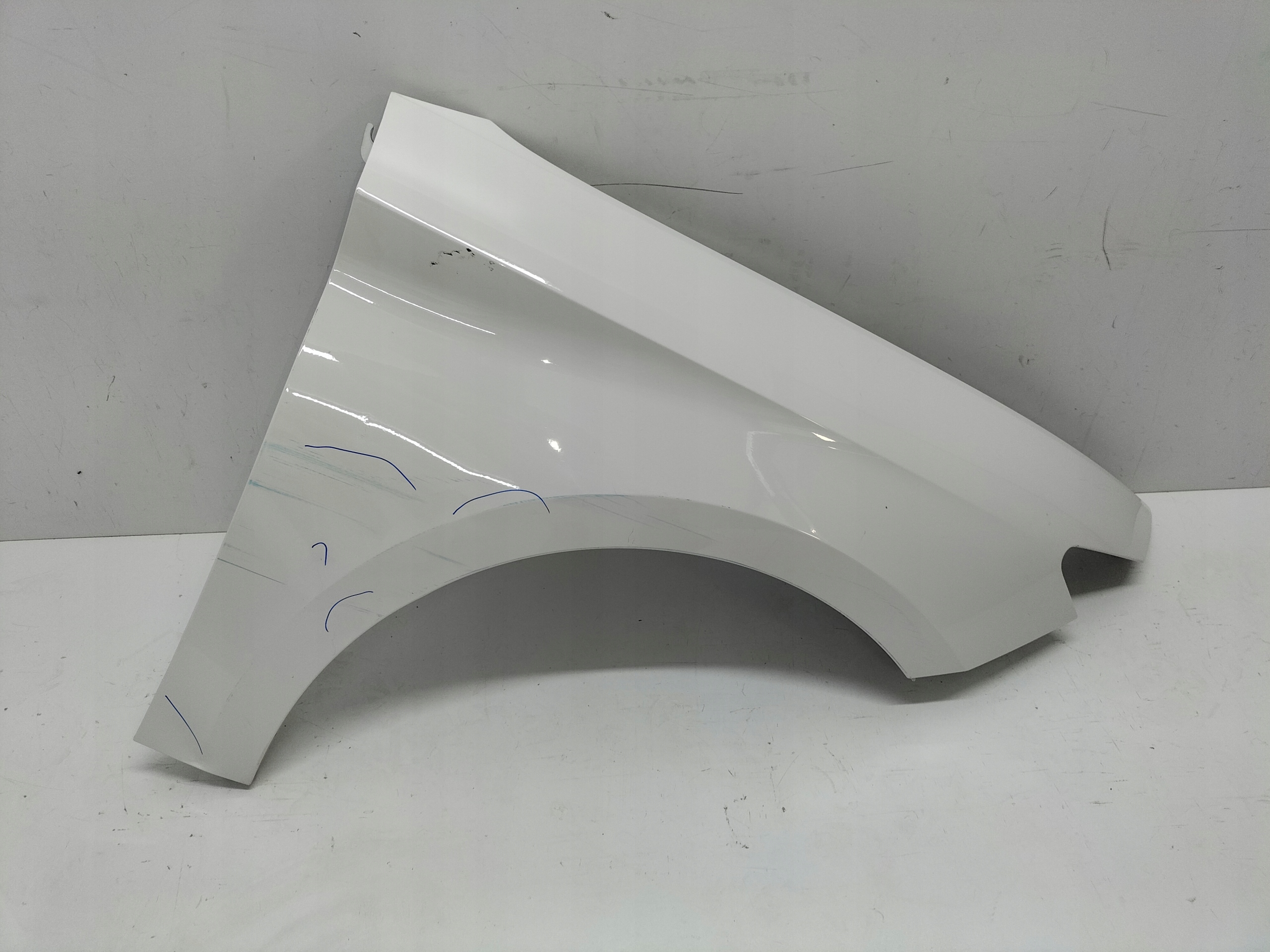 fender front front right SEAT LEON 4 IV 20