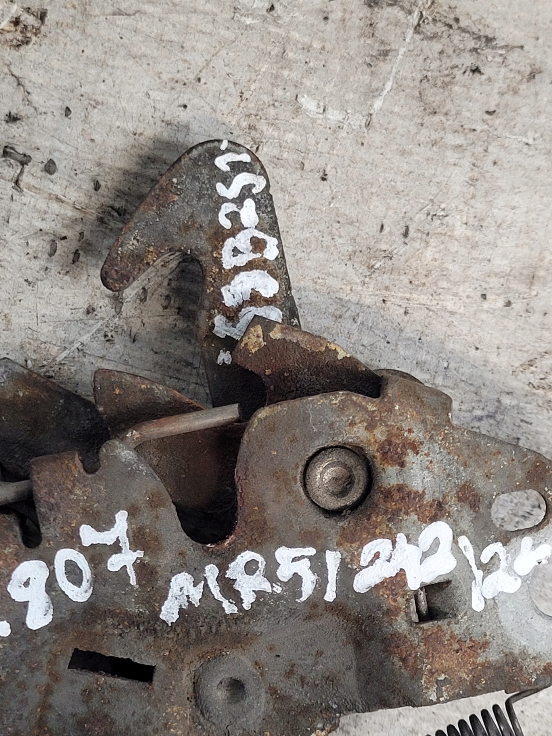 bonnet latch lock PEUGEOT 807 2.0HDI 06r. EU