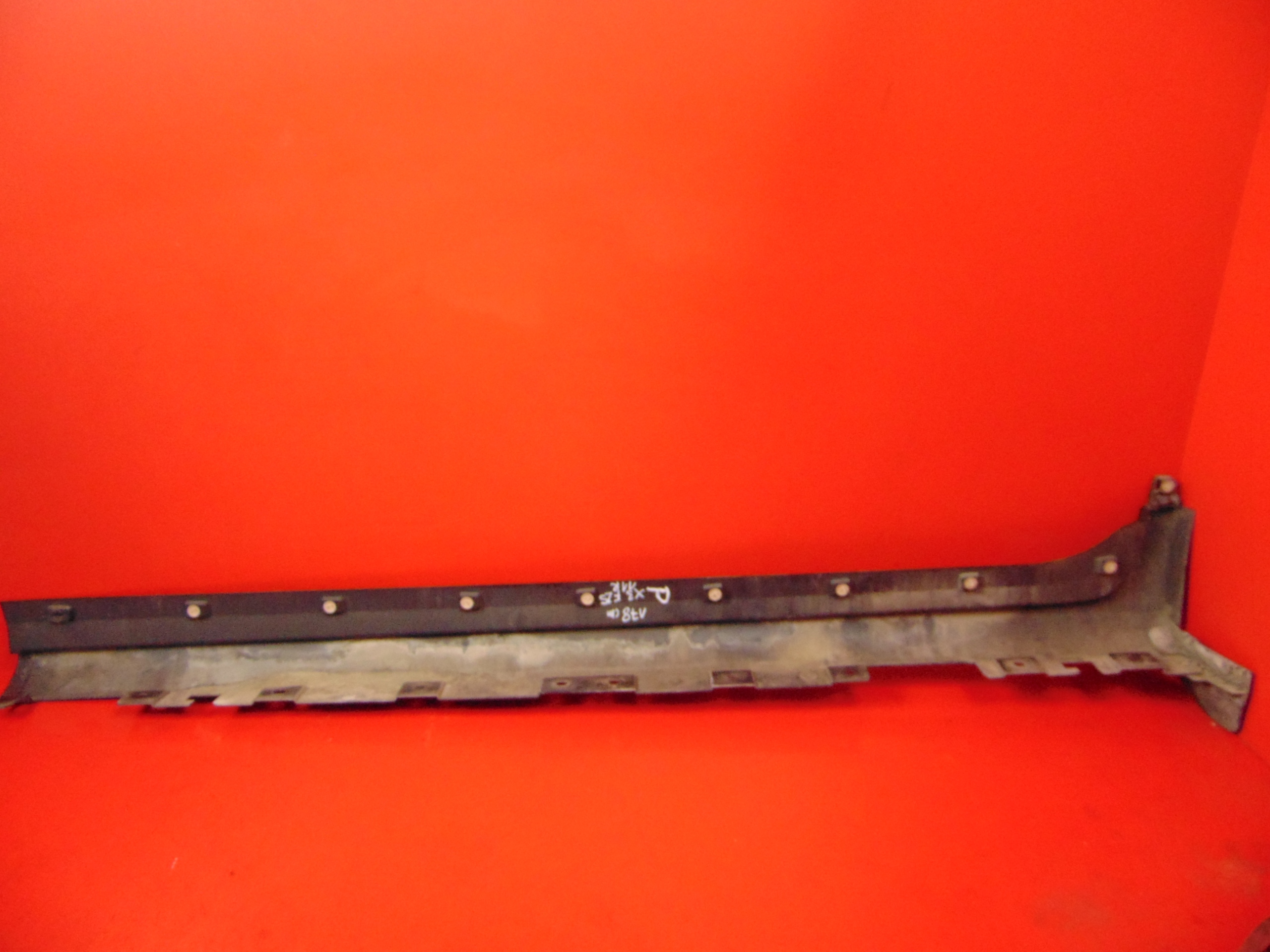 BMW X3 F25 moulding cap threshold right 7210080
