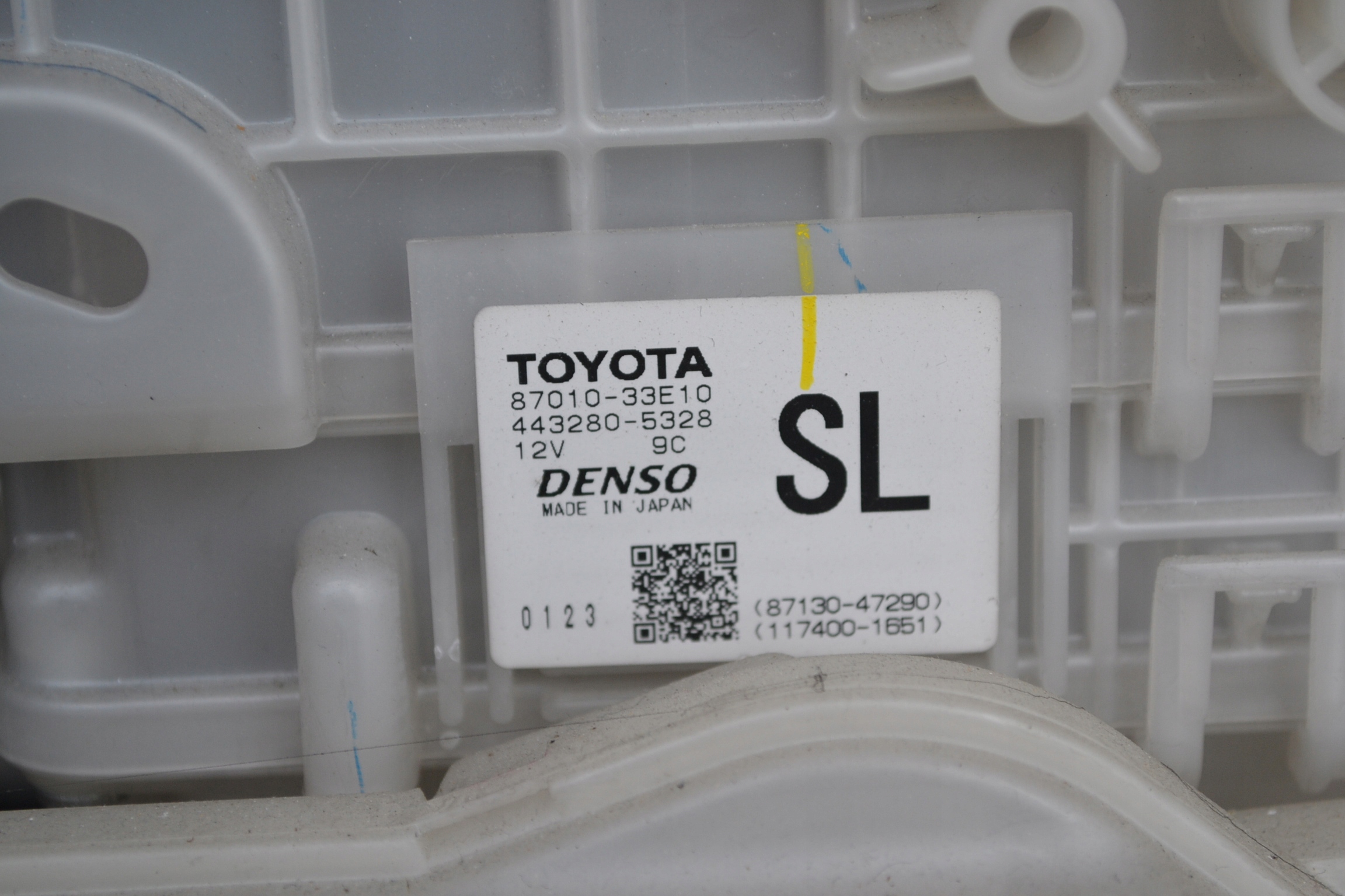Bloc de chauffage complet CAMRY HYBRYDA 87050-33b90
