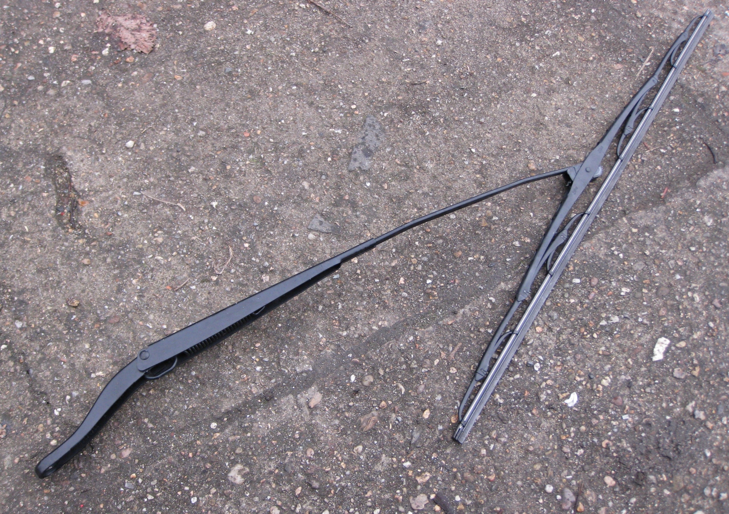 RENAULT MASTER III LIFT wiper arm left front front 8200734776