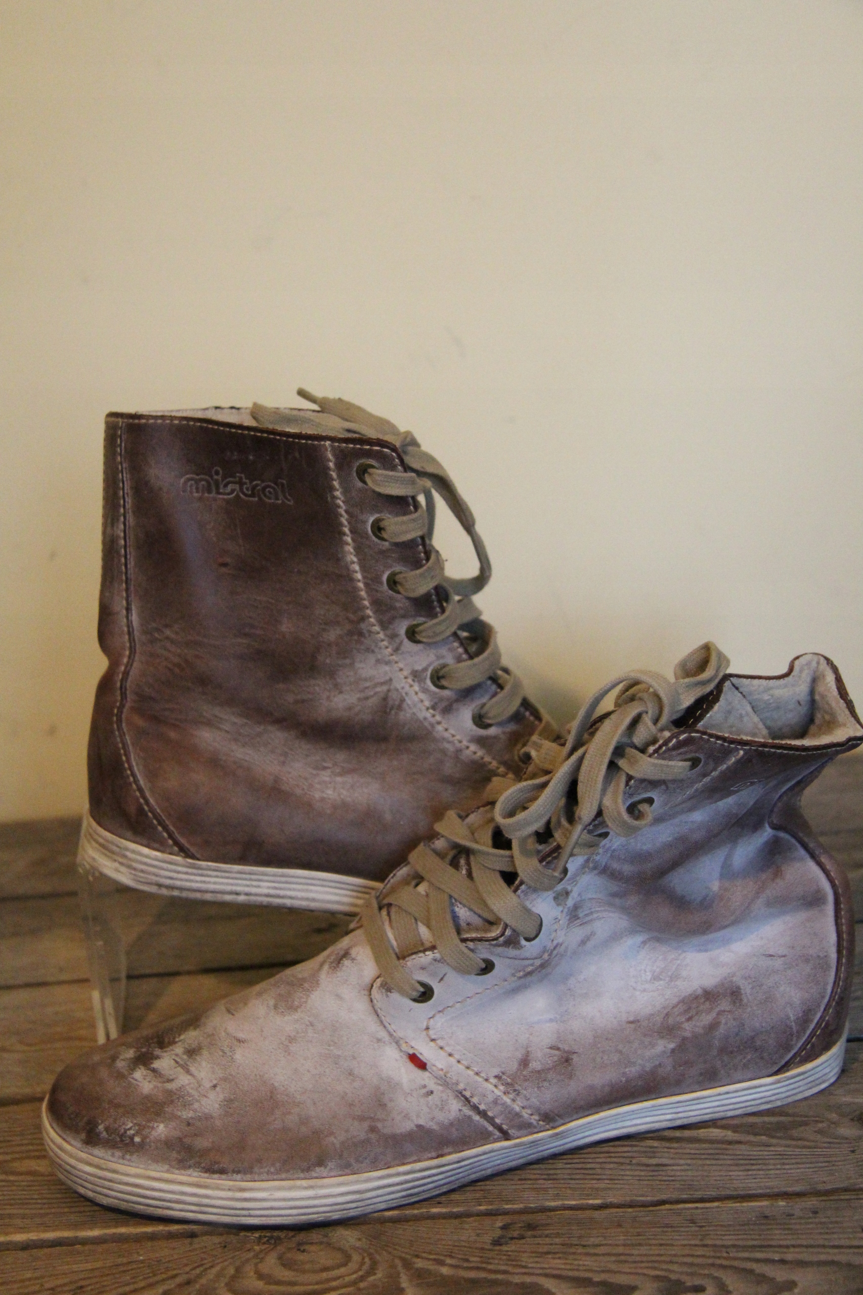 MISTRAL - ROZ.43/28CM Długość wkładki 28 cm