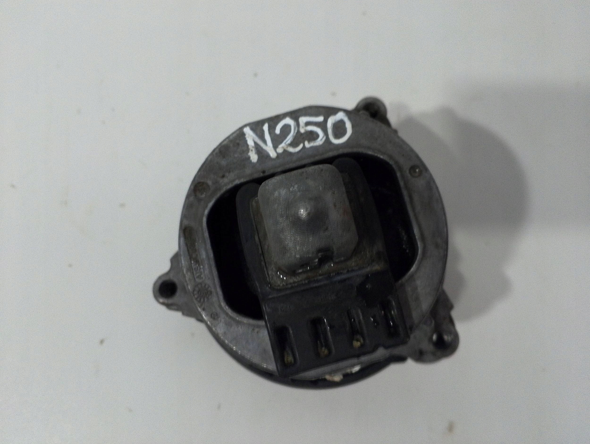 BMW X3 G01 engine mount left console holder 8482771-01 (N250)