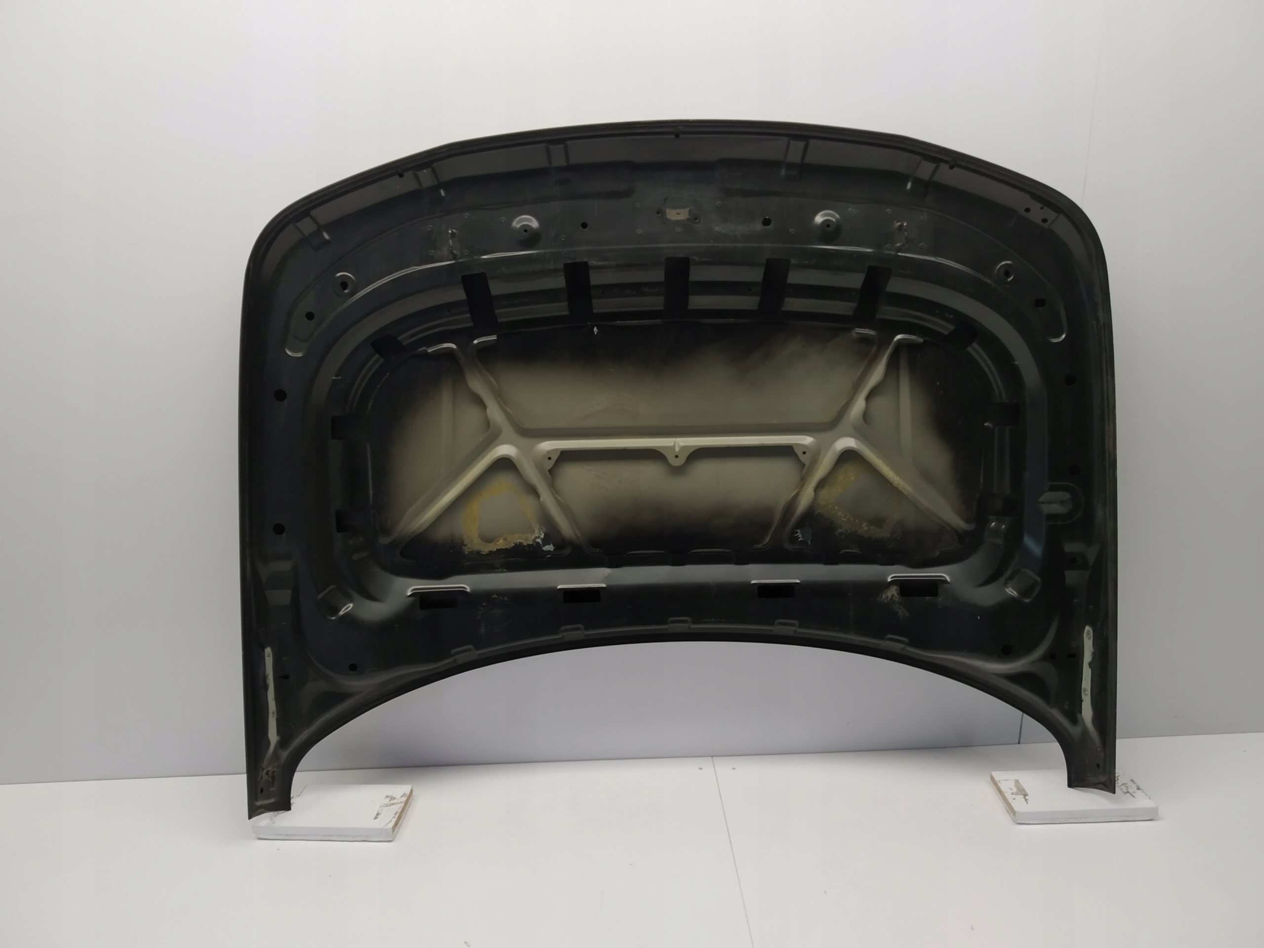 05+ Range Rover Sport L320 bonnet front black original
