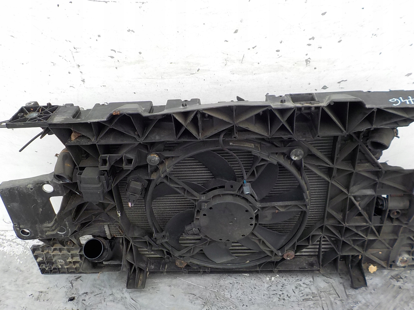 746 RENAULT MEGANE III 1.9 DCI support panel for radiators sider radiator
