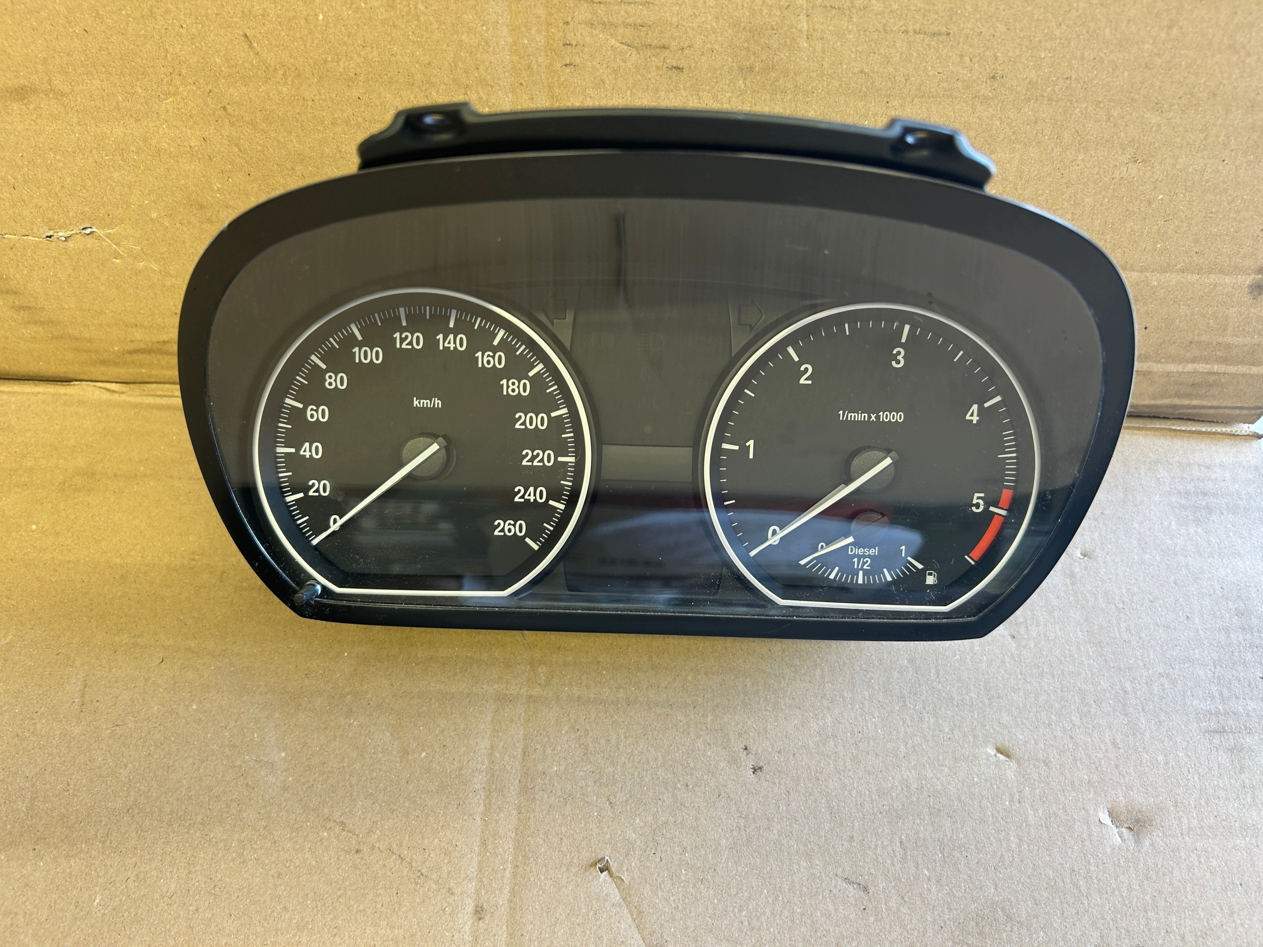 BMW E87 2,0 D dials dials 9166823