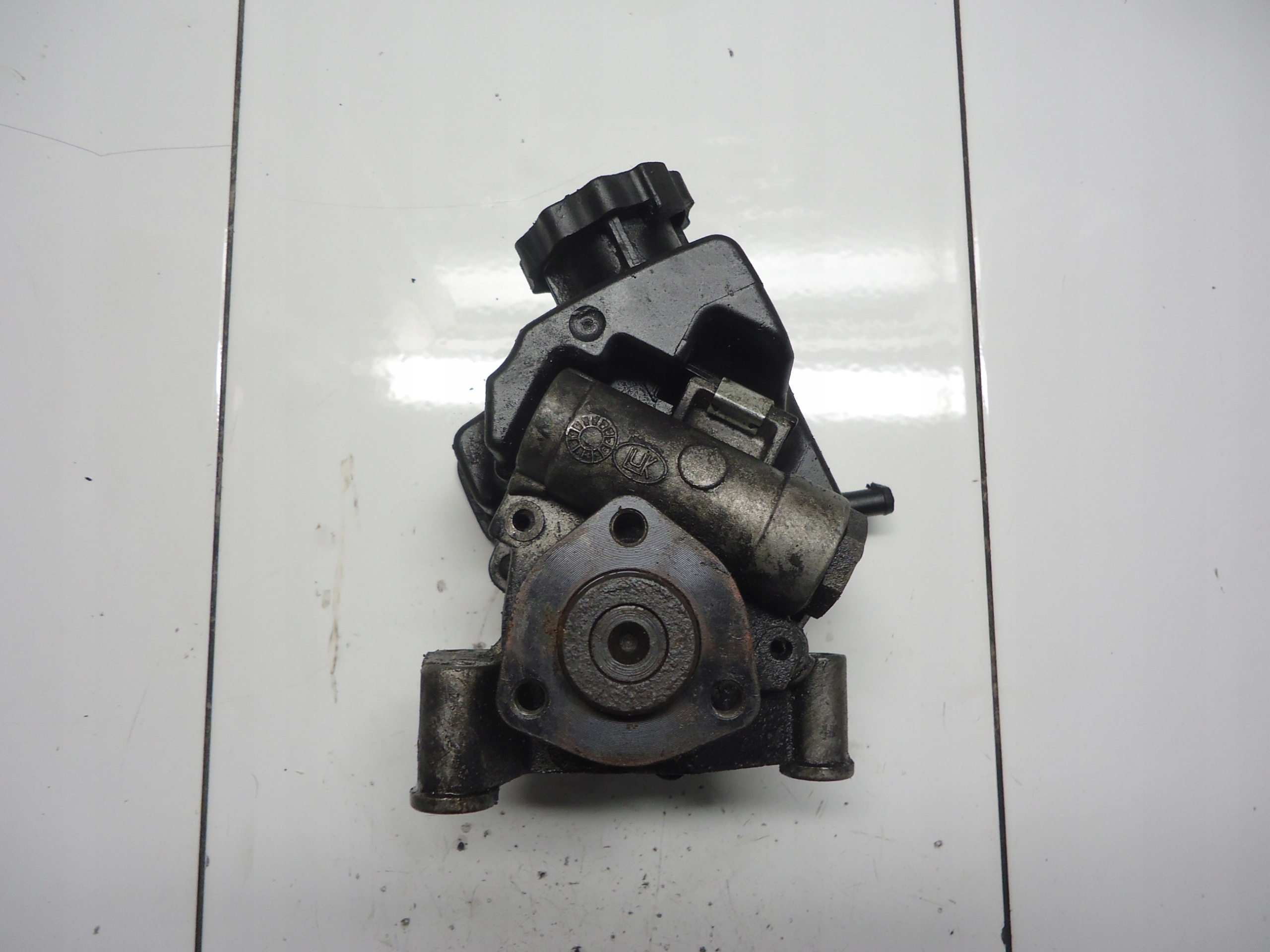 MERCEDES 2.2 CDI Pompa servosterzo 0024667501