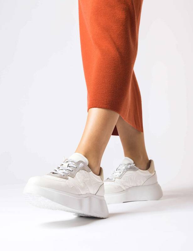 Klasyczne półbuty sneakersy Wonders A-3602 Berlin Płeć kobieta