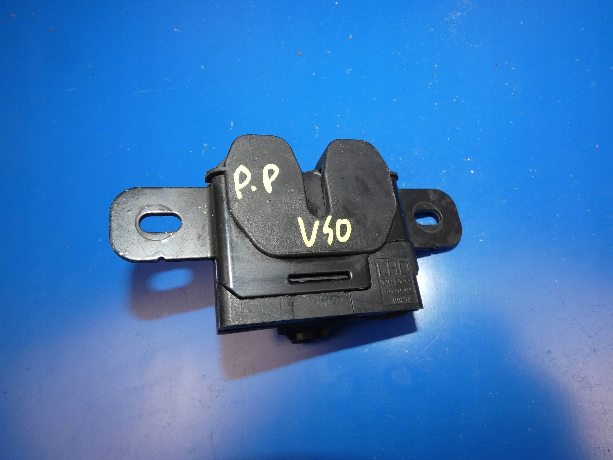 VOLVO V40 II bonnet latch lock right front