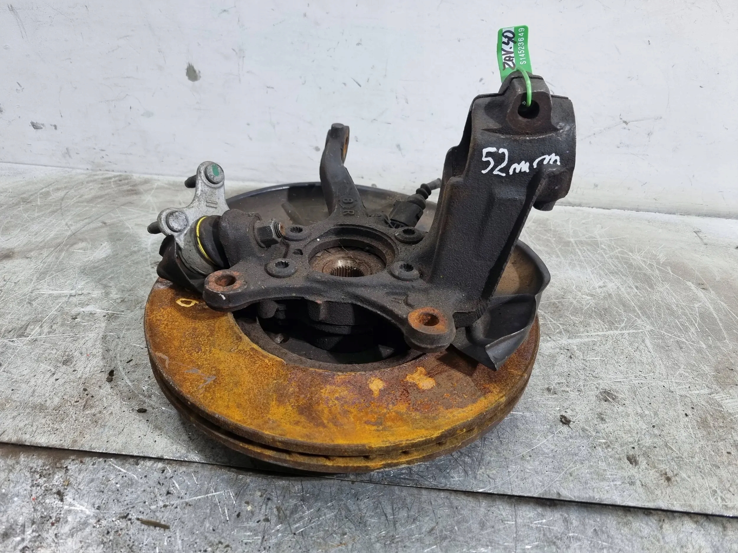 swing front left 1K0407255R SKODA OCTAVIA II A3 8P GOLF V VI LEON II
