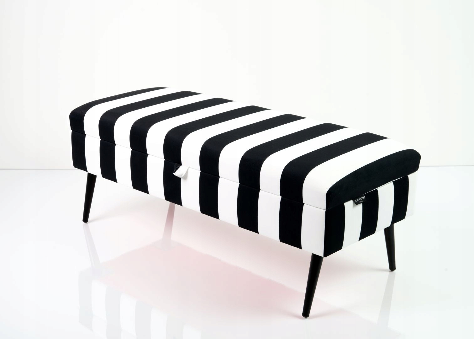 Skrzynia Kufer Meble Sypialnia EMRA WOOD 175 Kod producenta QM-6