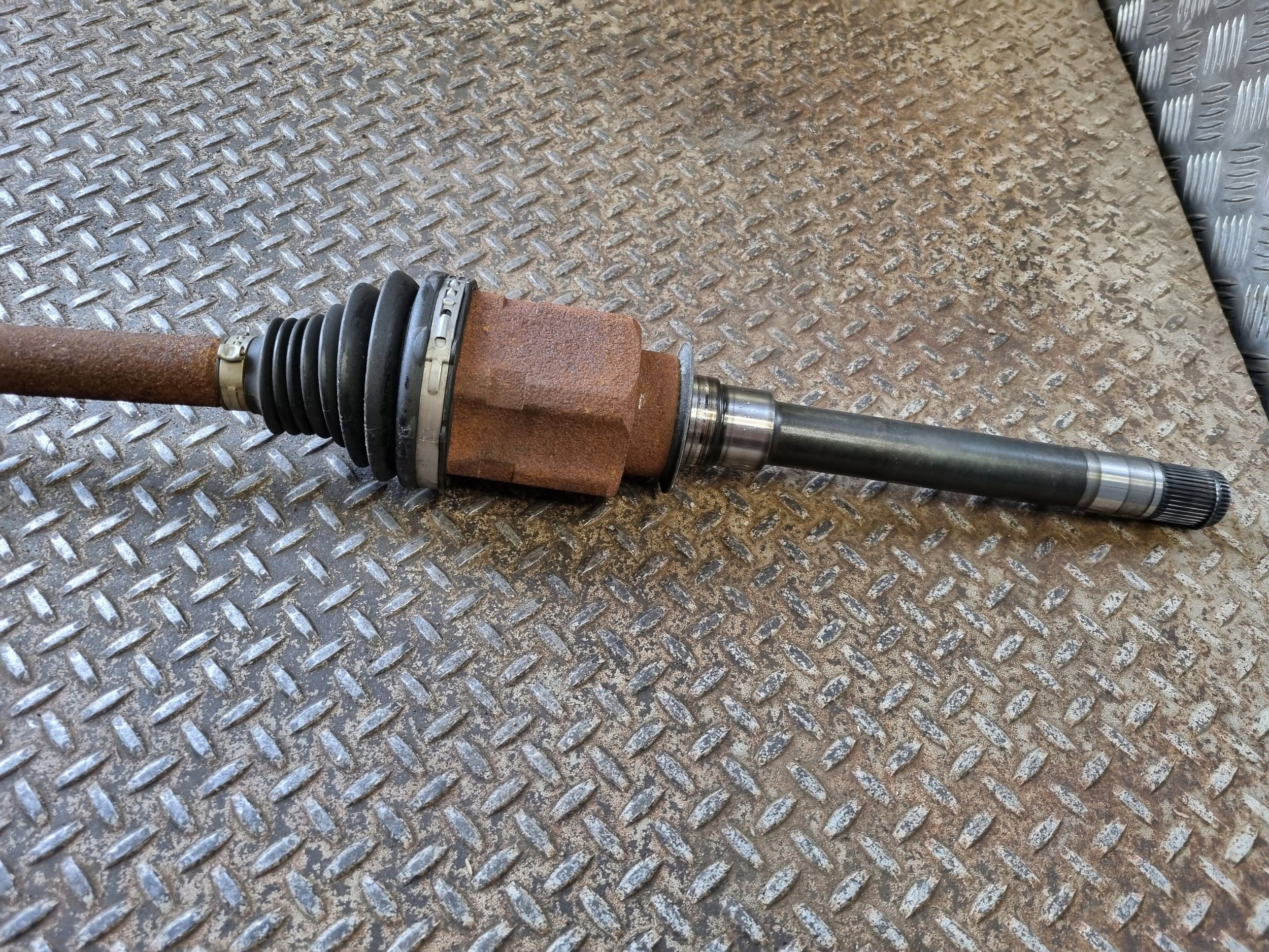 2020 Dodge DURANGO III подвеска Передний Комплектная 04877658AD