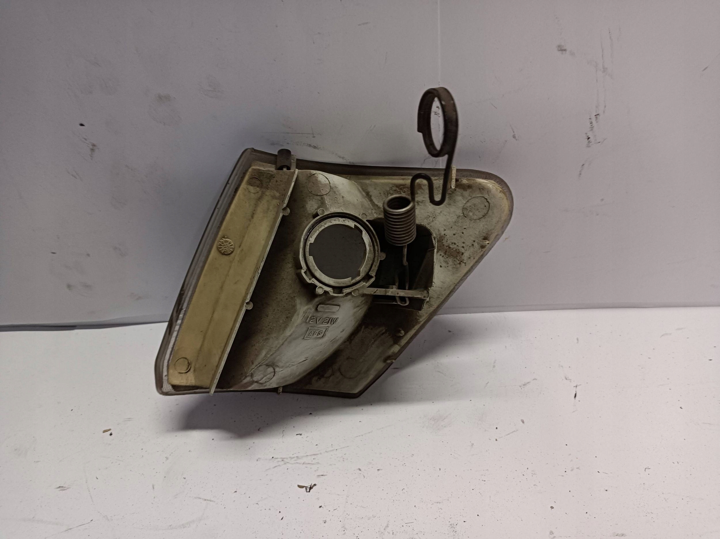 indicator front right Ford Fiesta 1989-1995 93FG13368AA