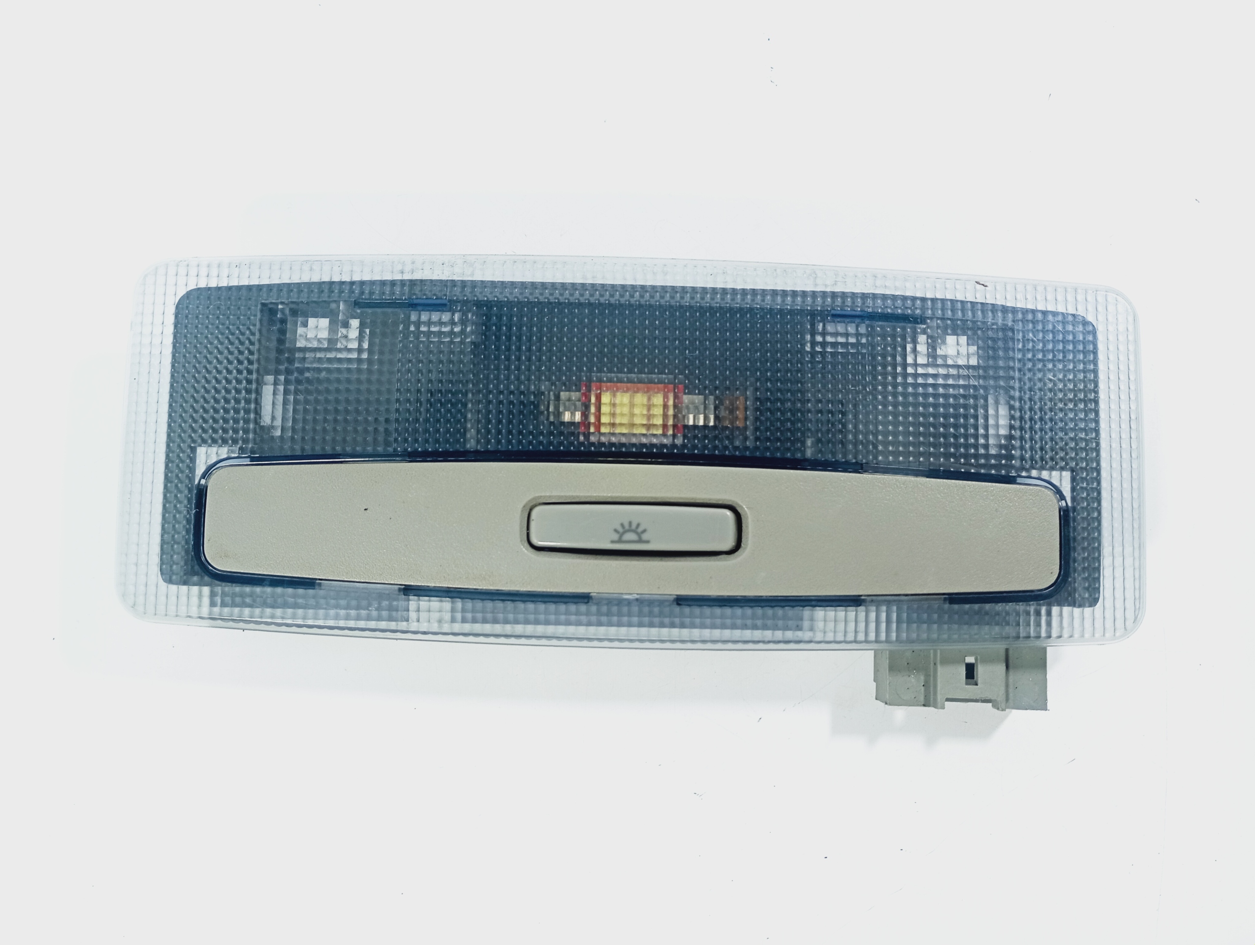 éclairage cabine feu interne OE 23780700 Nissan Almera N16 03-06