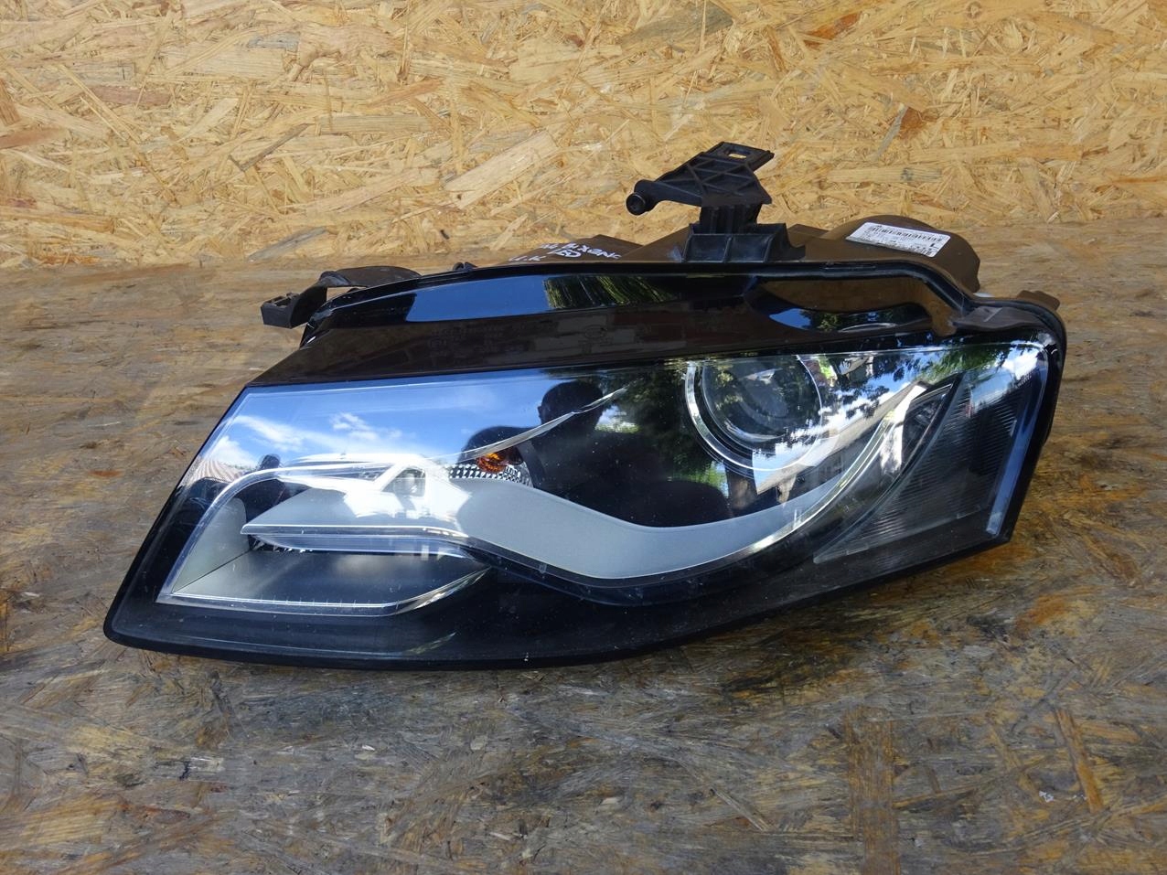 AUDI A4 B8k ФАРА ЛЕВА ПЕРЕД ПЕРЕДНЯЯ БИНОНЫ LEDk0941003q