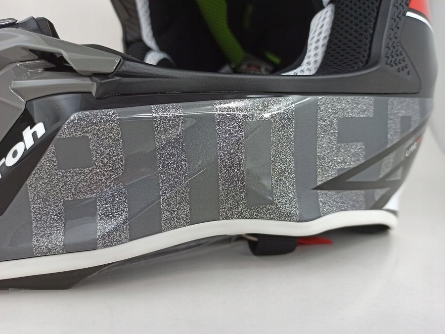 Kask AIROH TWIST 2.0 Tech red gloss Rozmiar L