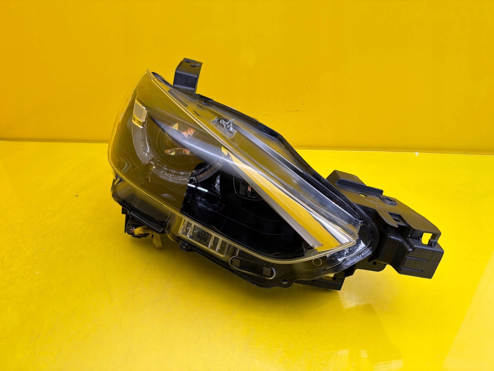 light front right Mazda CX3 Full Led D10E-51030 13 PIN
