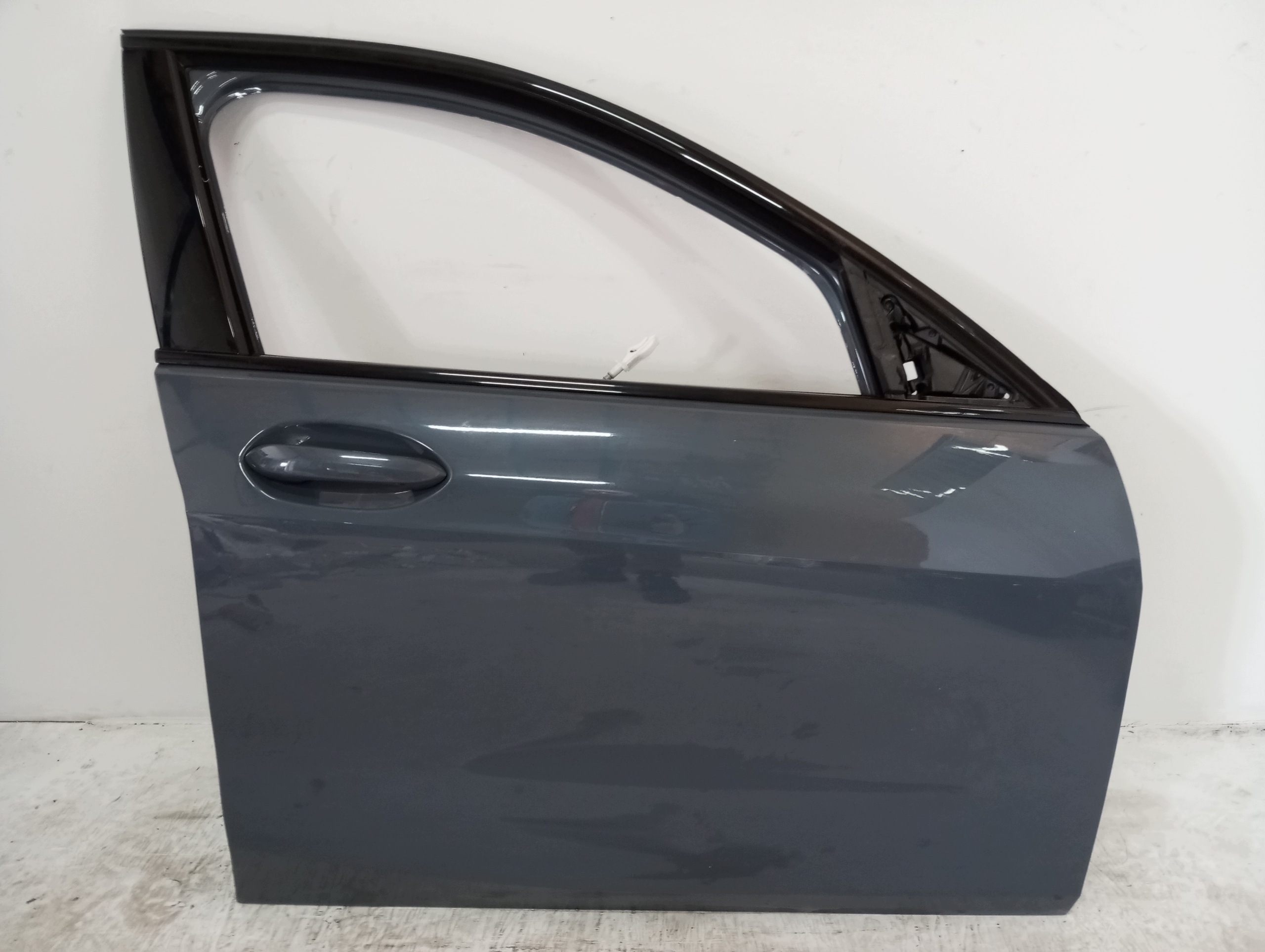 door right front BMW M1 F40 20R