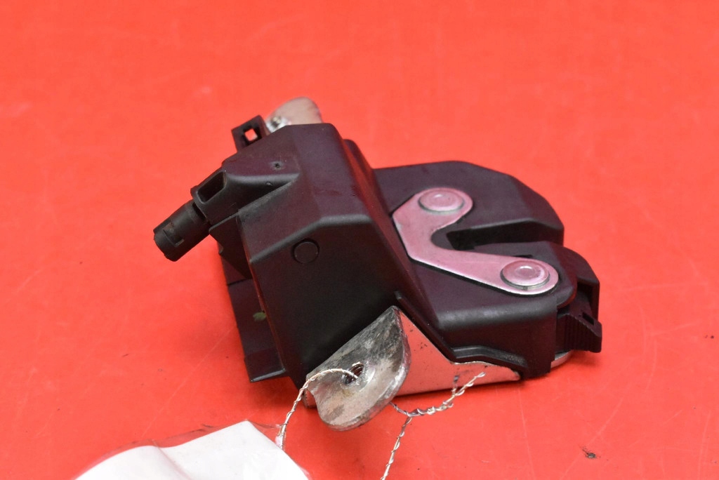 lock bonnet rear part boot 39021416 OPEL ASTRA 5 V K 5D HB 15-20
