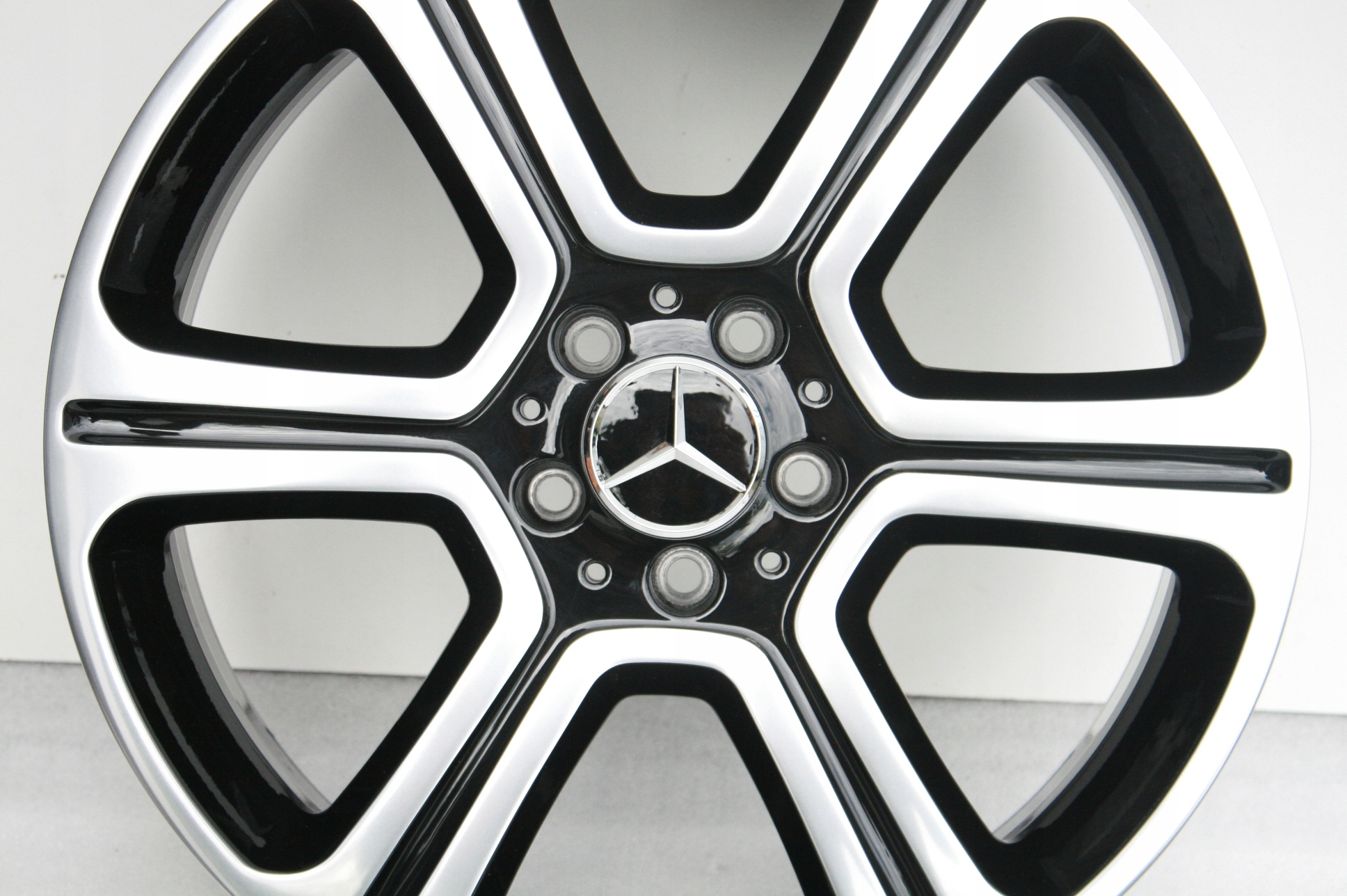 19 2x8 2x9 ORYGINAŁ MERCEDES E W213 C E-COUPE GLK