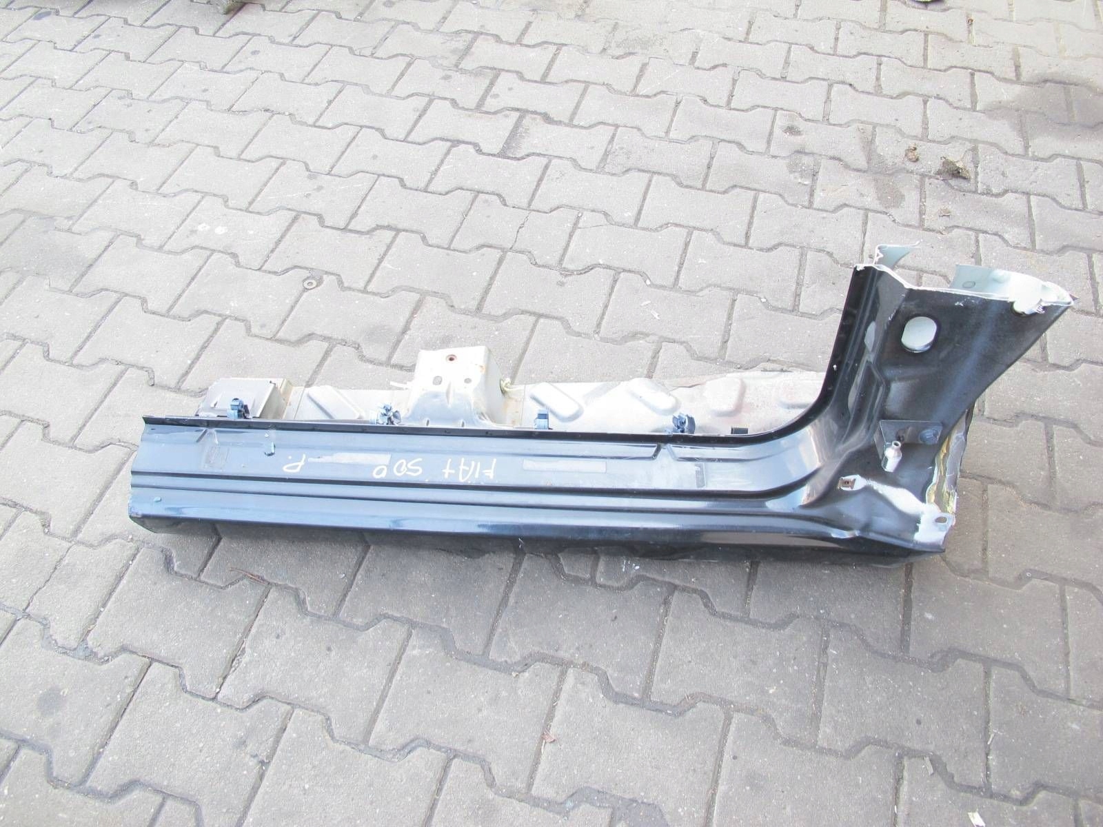 FIAT 500 (312) threshold right