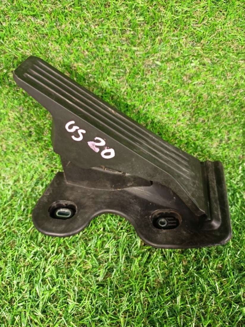 accelerator pedal Mazda 6 GJ r2015