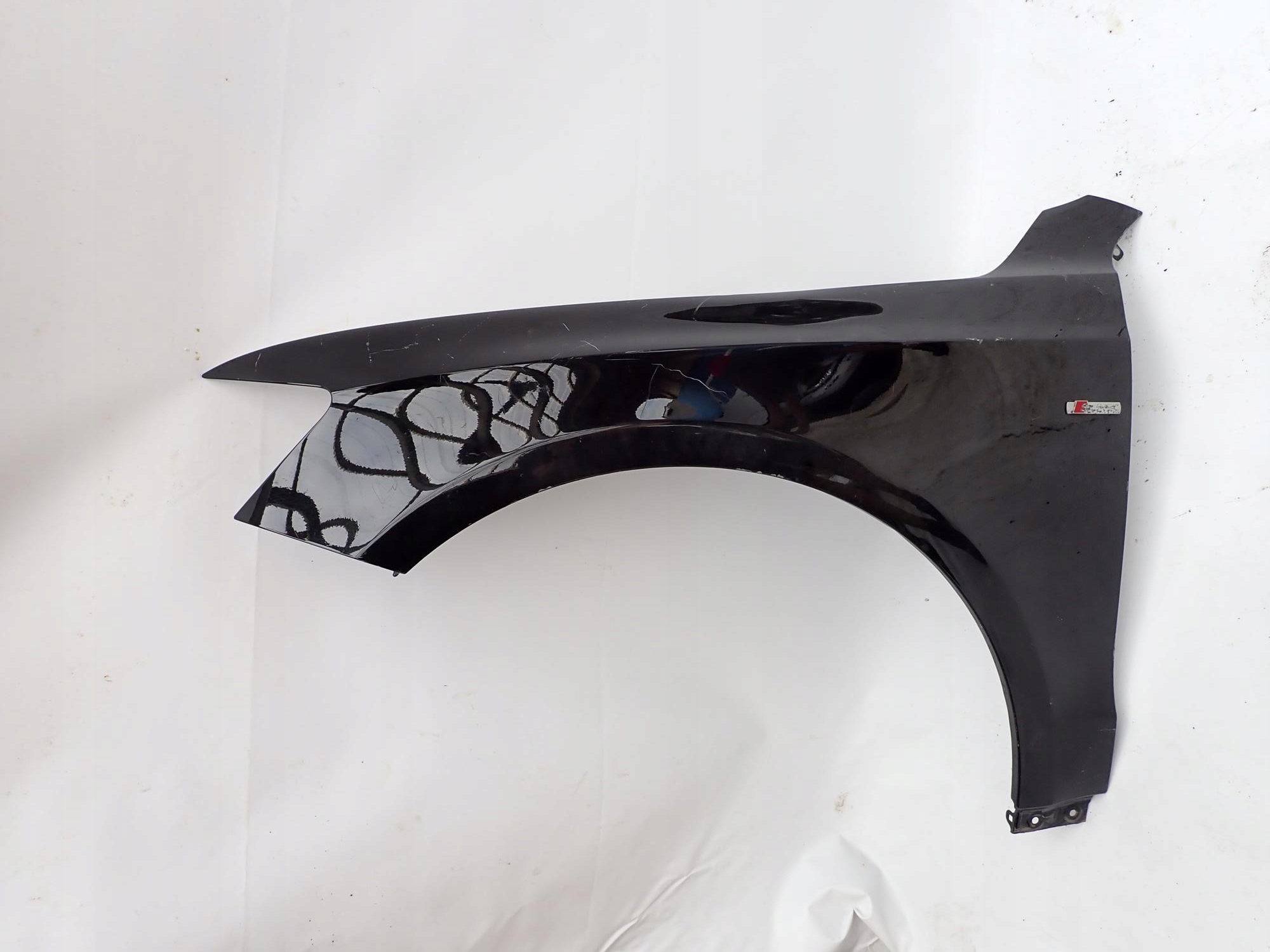 AUDI Q5 and 1 8R 08-16 fender front front left