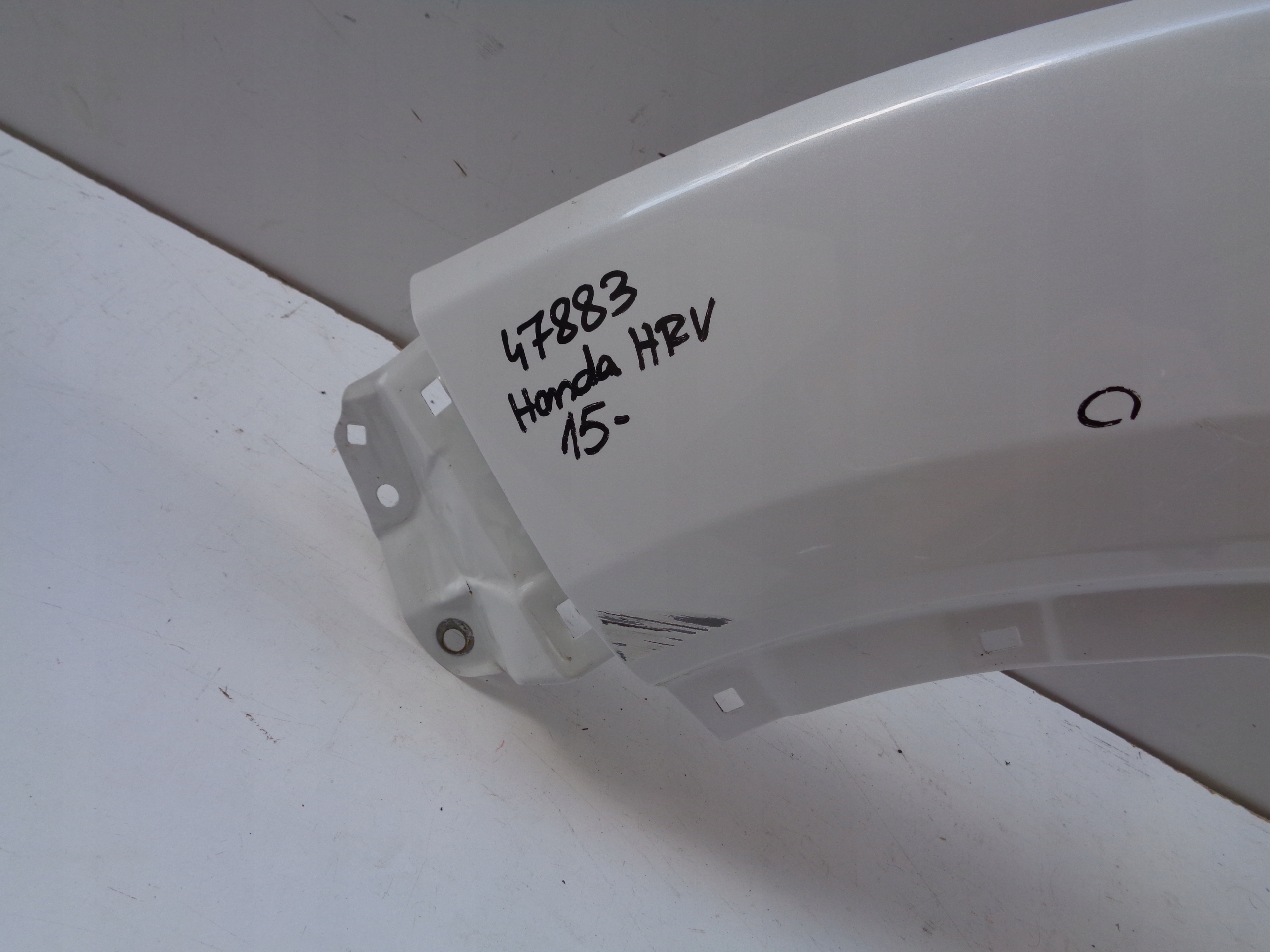 fender left front HONDA HRV 15- NR 47883