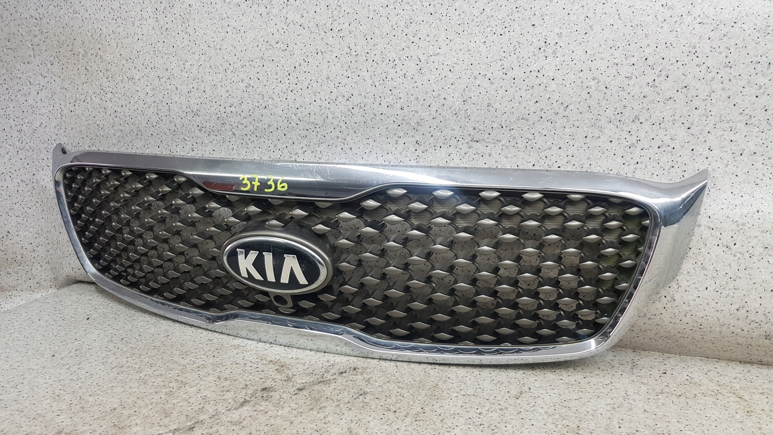 KIA SORENTO 3 III 2016 - KAMERA front PREKLADgrill bumper front 3736