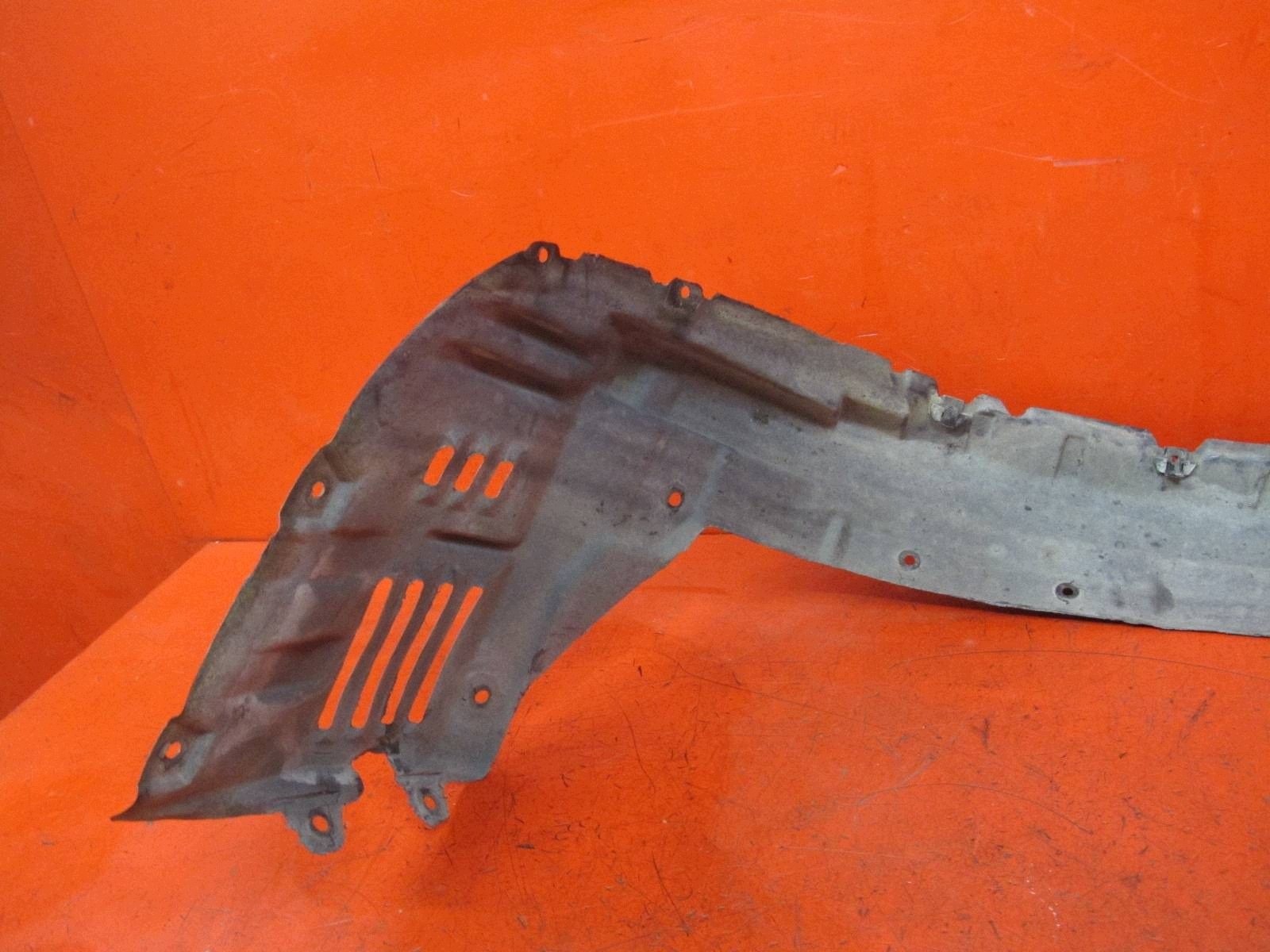 MITSUBISHI PAJERO 4 IV 06- mudguard left front front