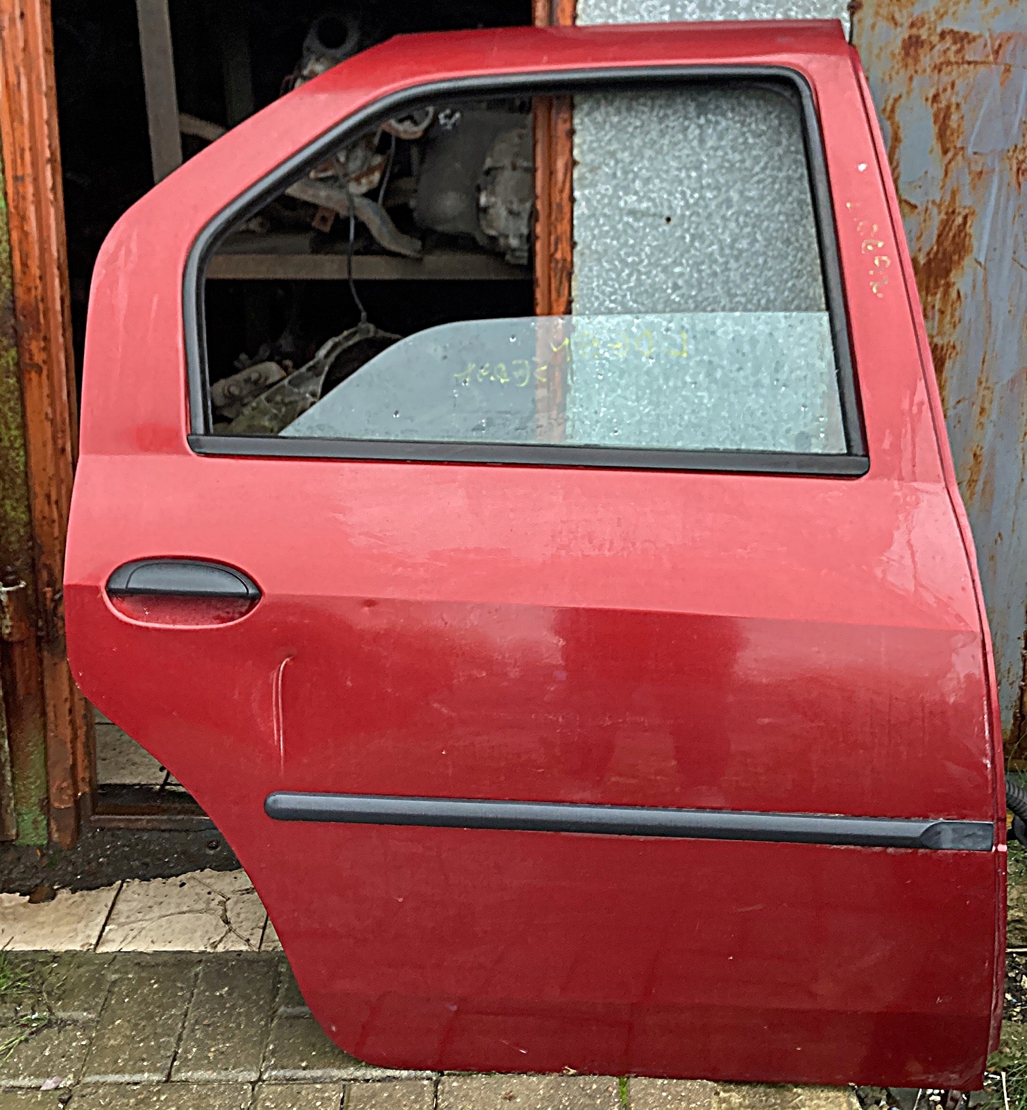 LOGAN I SEDAN DRZWI TYŁ TYLNE PRAWE ŁADNE ZDROWE