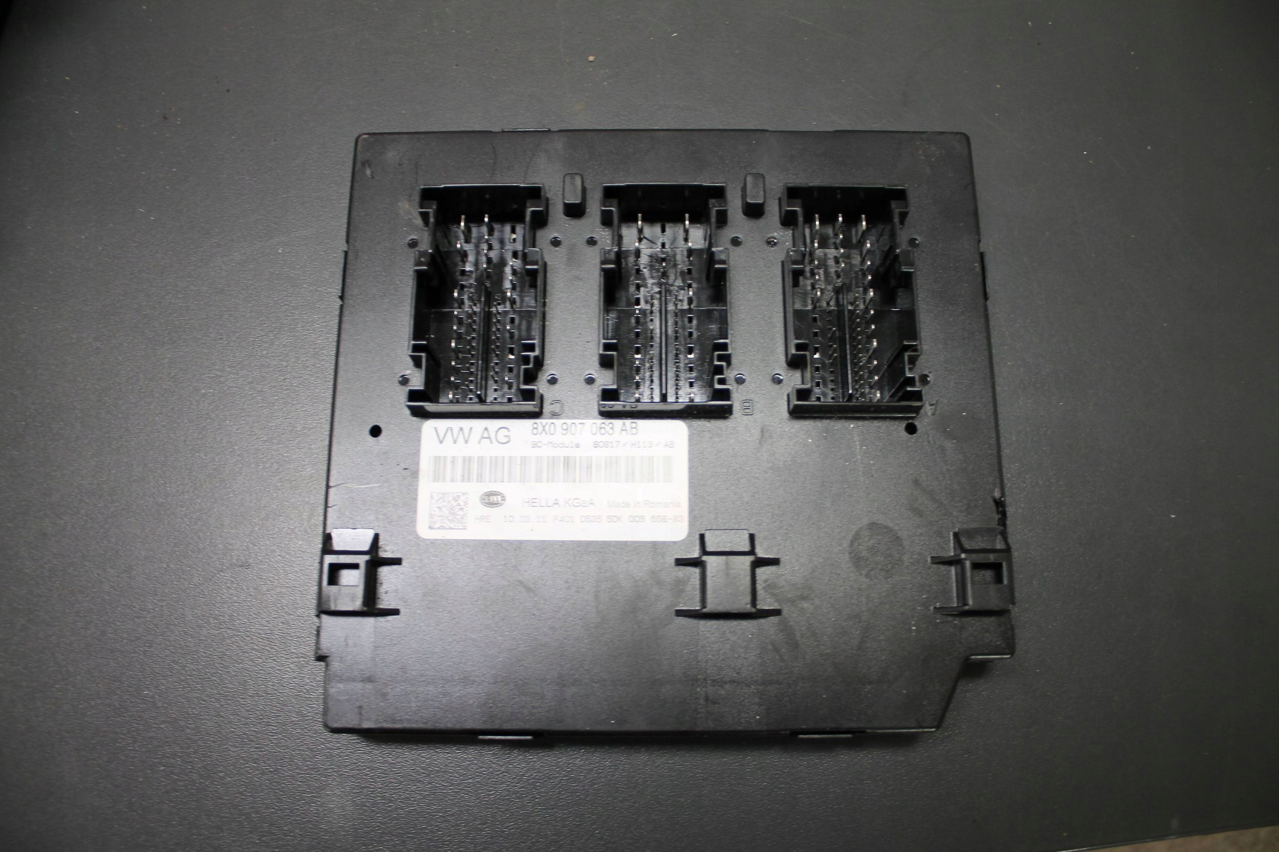 Unité commande confort AUDI A1 8X0907063AB