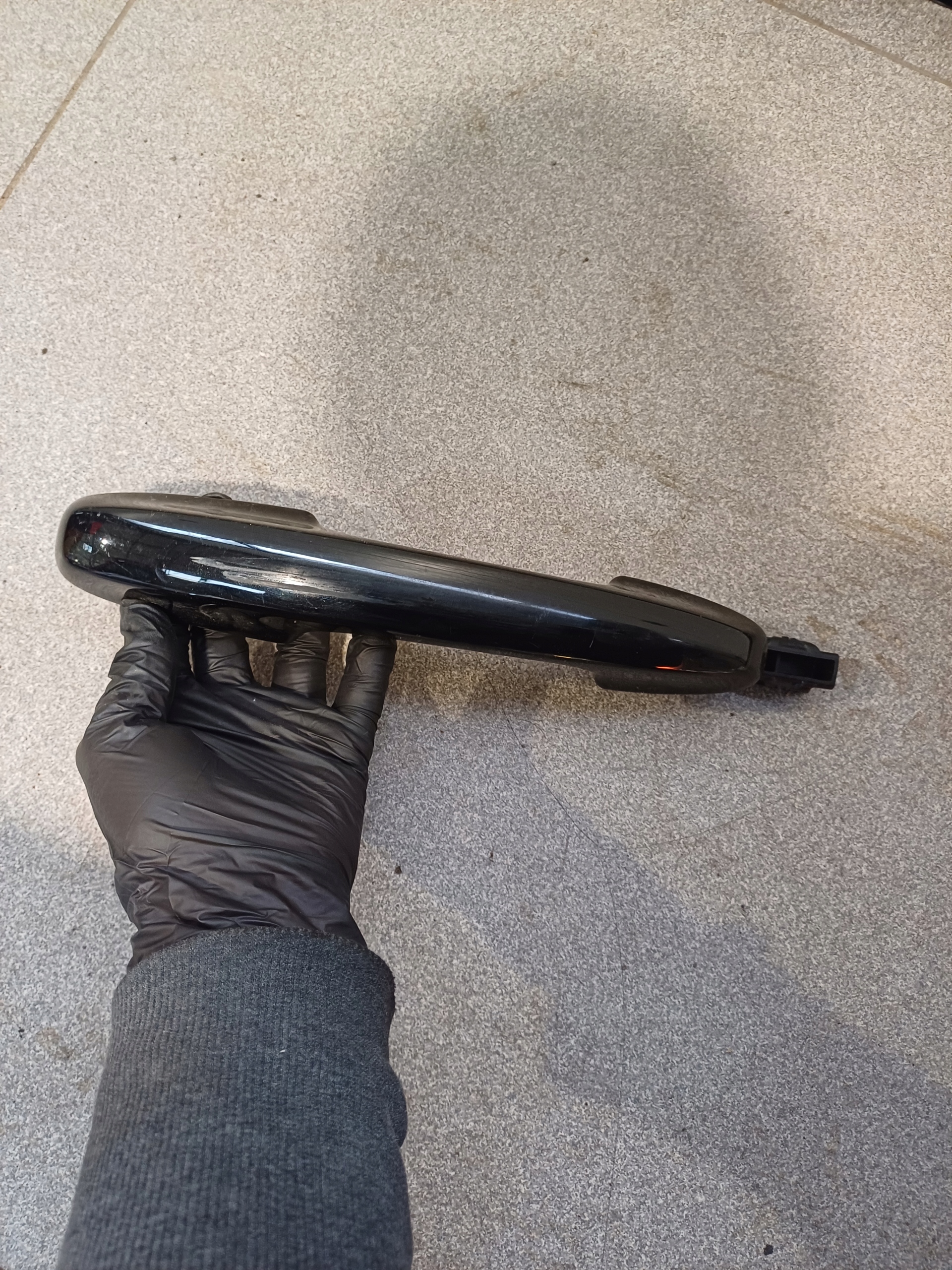 handle FORD FOCUS MK4 18R- JX7BA22404