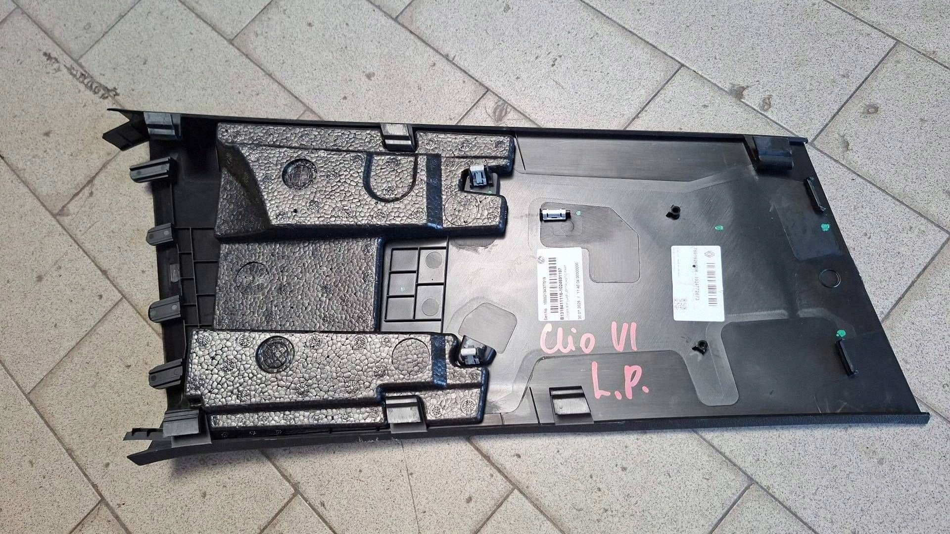 cover side slupka B lower left side Renault Clio VI 769162686R