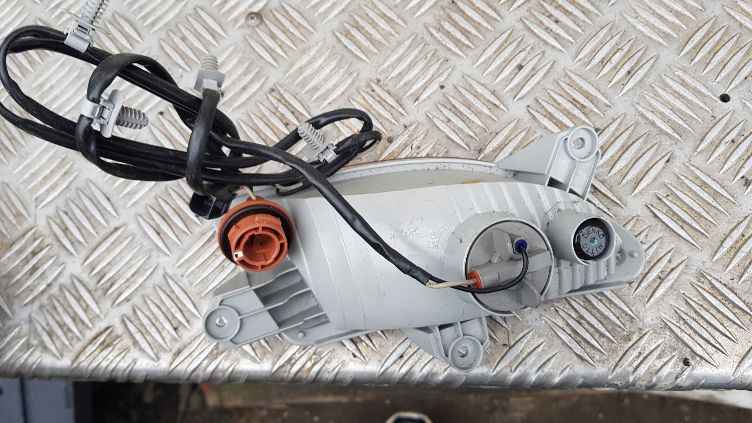 KIA RIO II light right rear part W bumper bundle