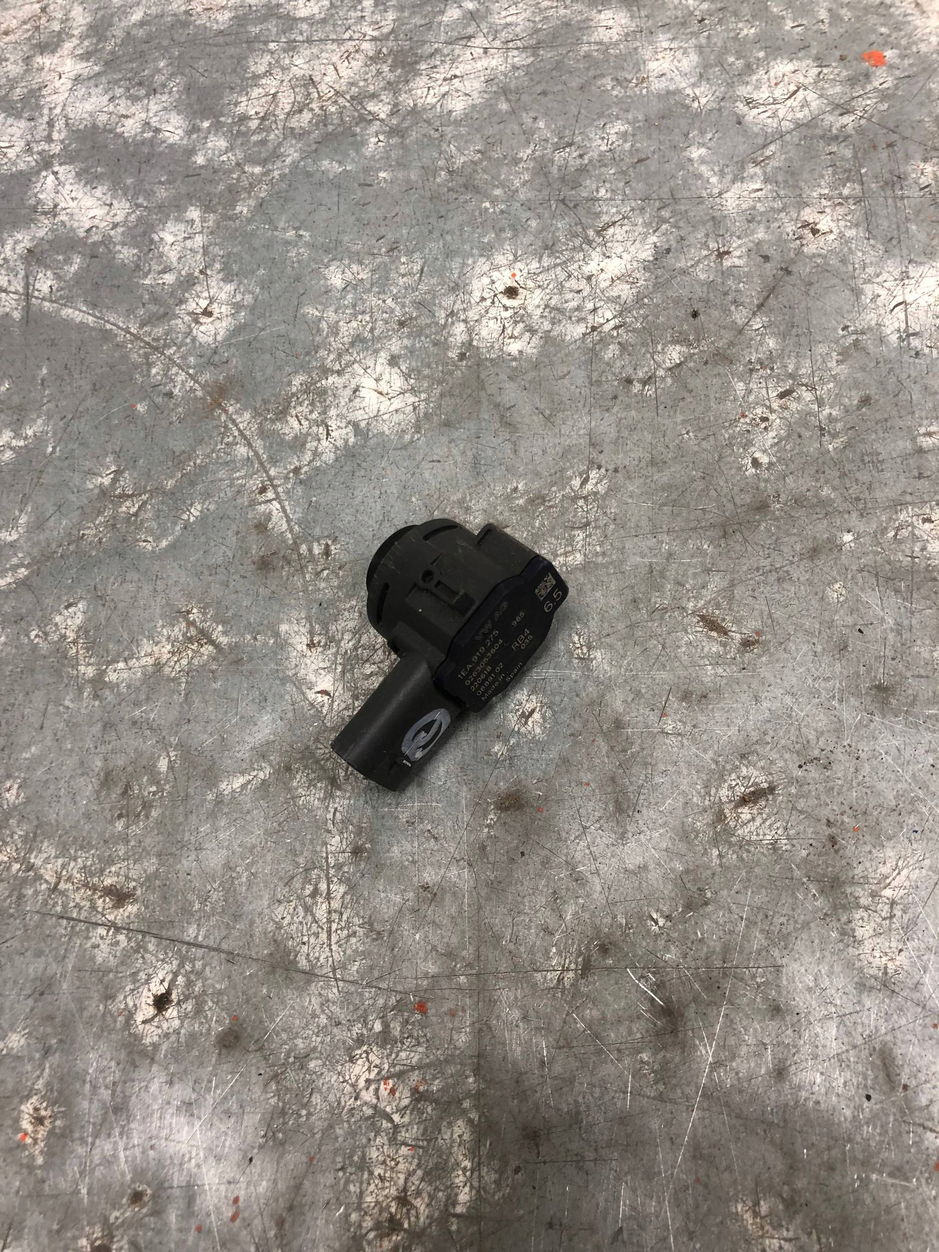 Sensor Parken PDC VW SKODA AUDI 1EA919275