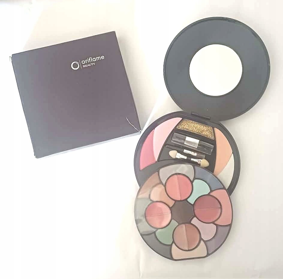 Paleta na líčení Beauty Oriflame