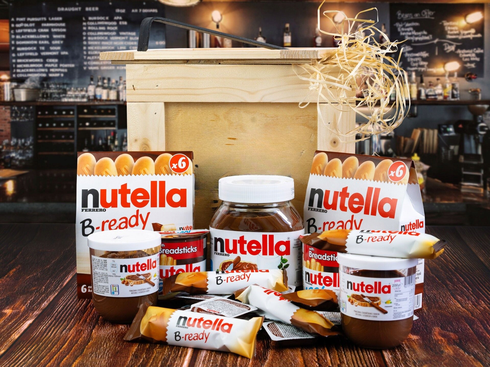 Levně Dárková bedna s Nutella sladkosti děti Svátek na Narozeniny dárek Páčidlo