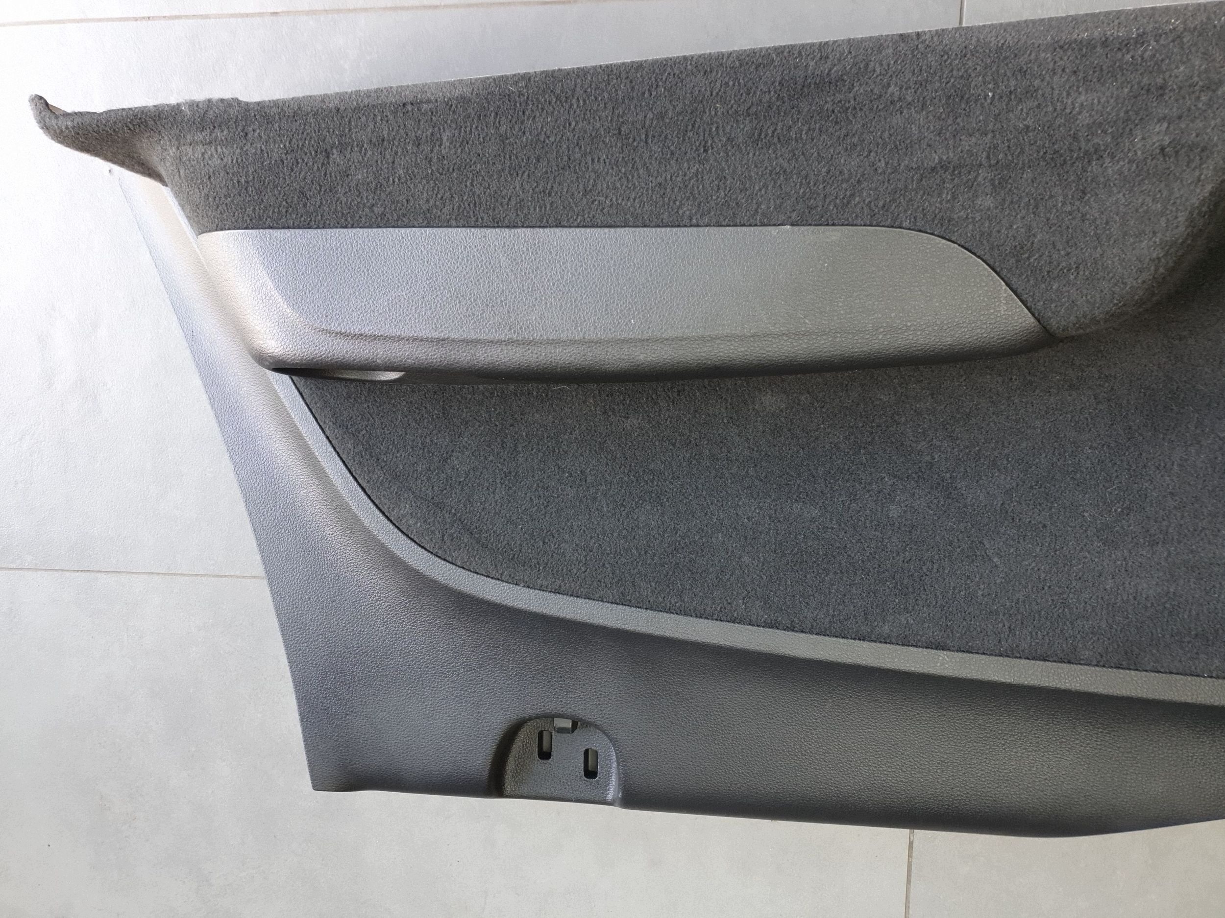 Audi Q7 4M boot upholstery left rear part 4M0863879H