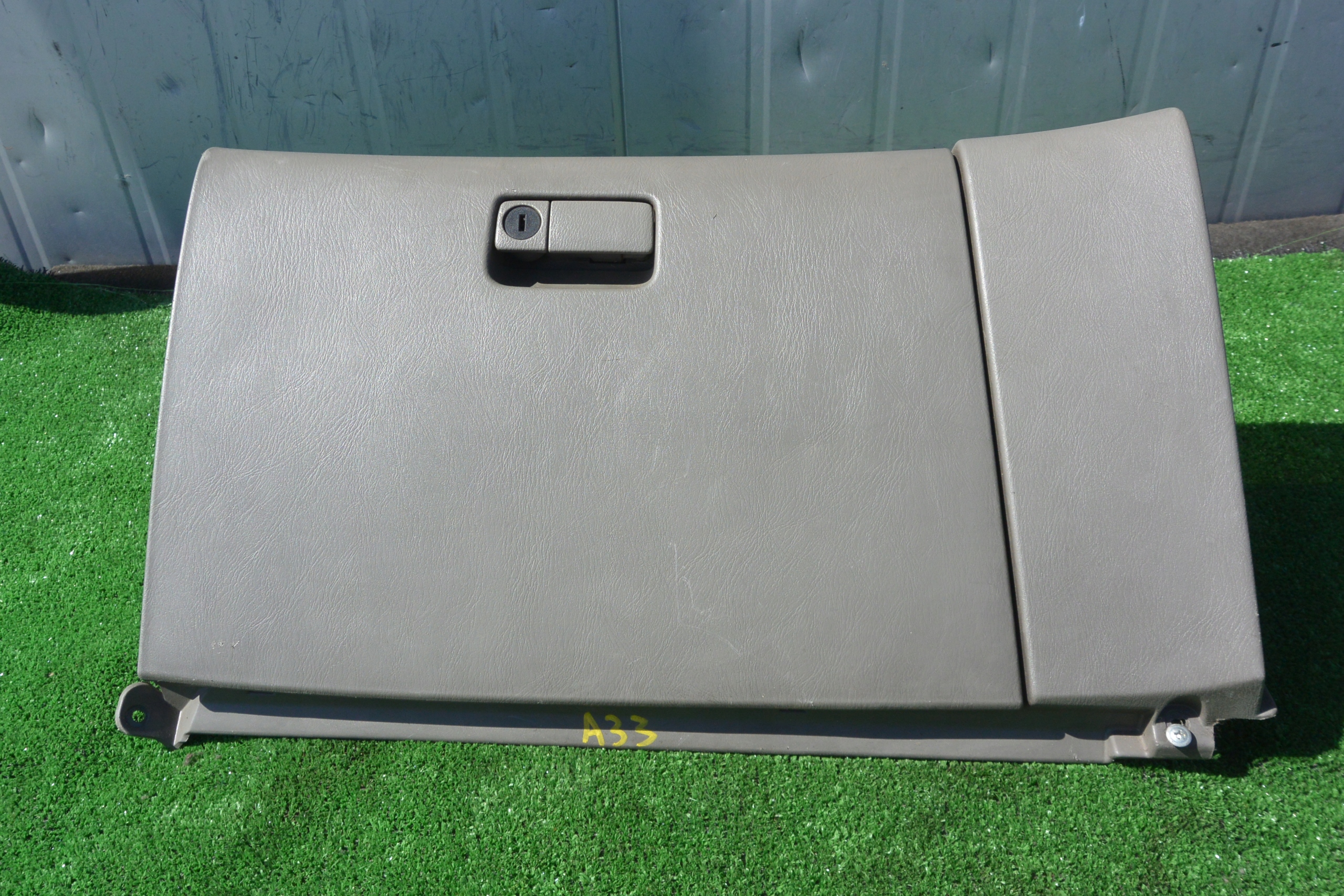 Handschuhfach des Beifahrers NISSAN MAXIMA QX A33 EU