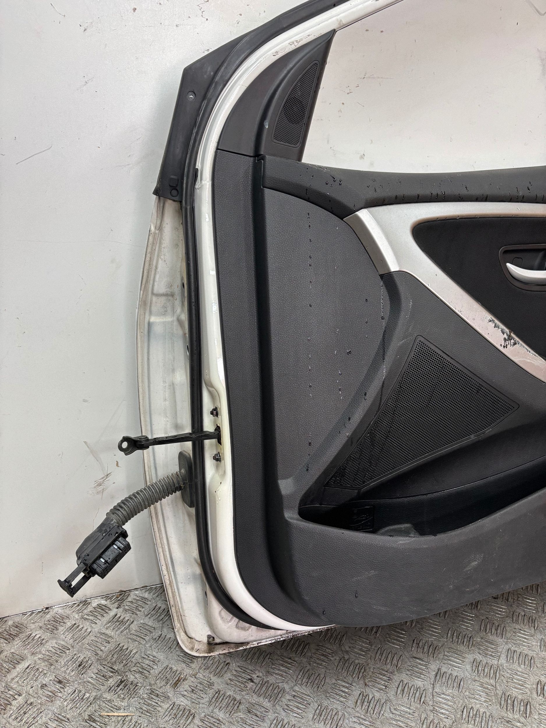 door front front right HYUNDAI I30 II 12